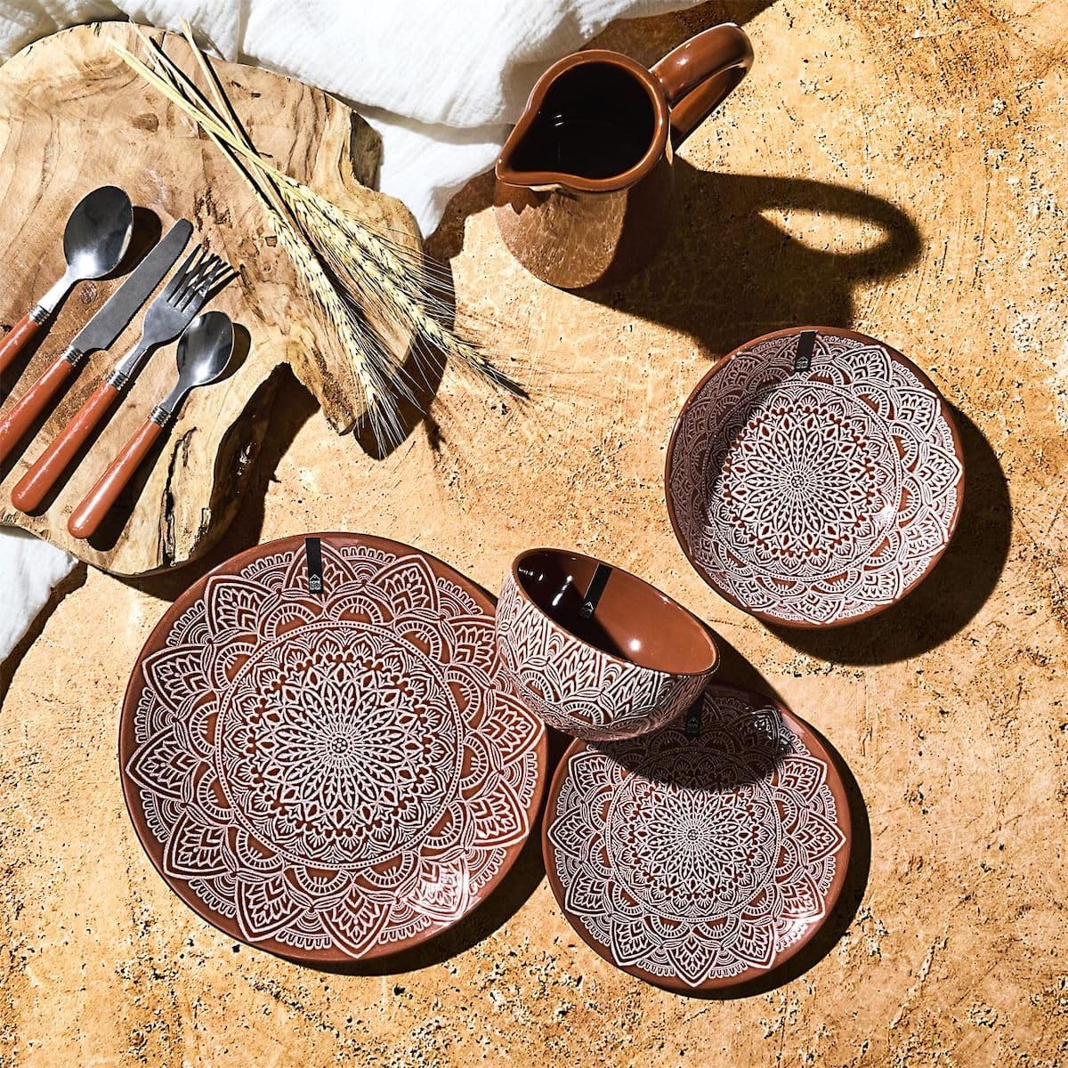AltoBuy Set de 6 Assiettes Plates en céramique Terracotta Motif Mandala (Ø27 cm) - AKKA