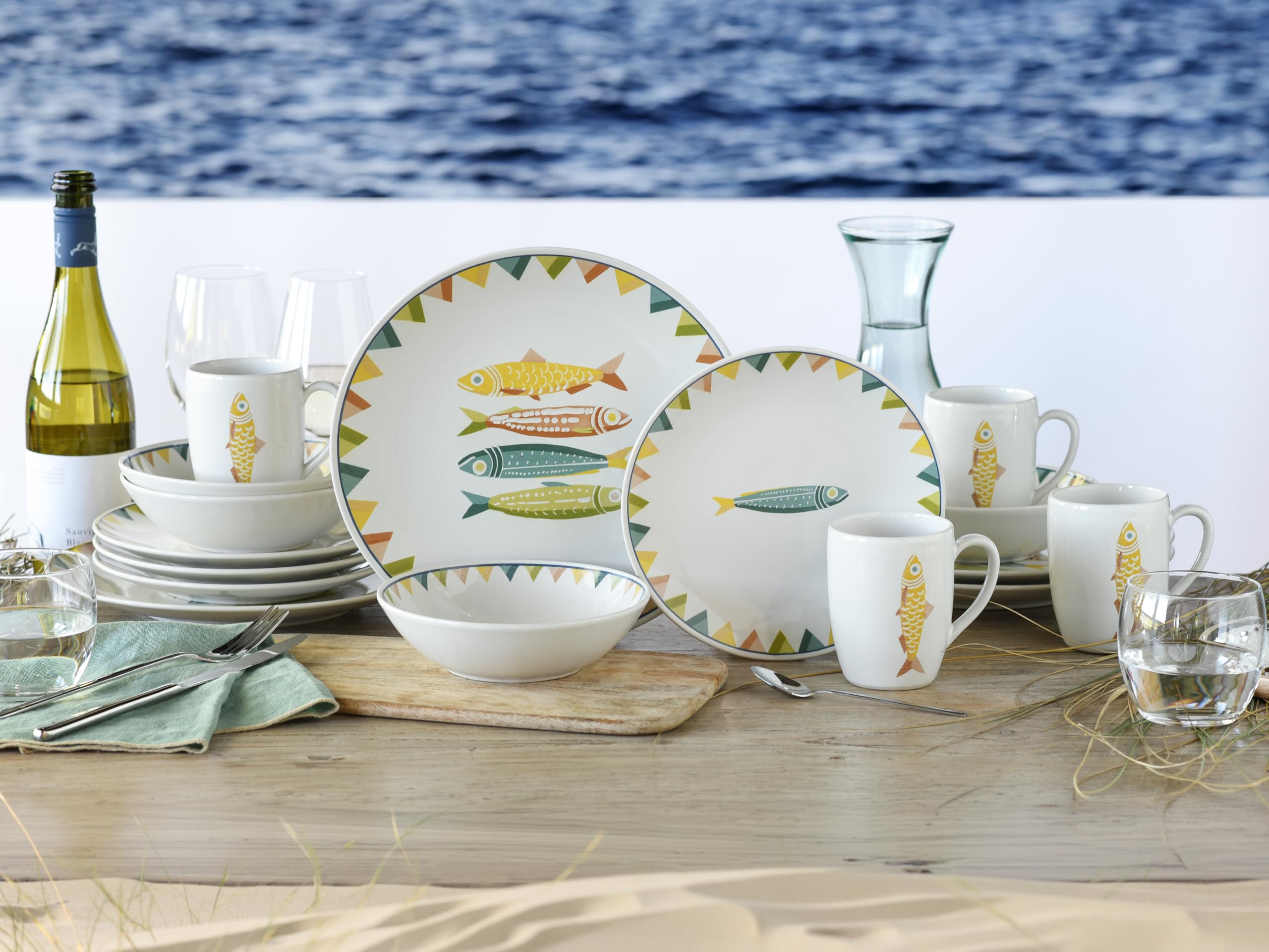 CreaTable, 25402, seria Sardinhas Pastel, 16-częściowy zestaw naczyń dla 4 osób, serwis kombi z kamionki, nadaje się do mycia w zmywarce i używania w kuchence mikrofalowej, wyprodukowano w Portugalii