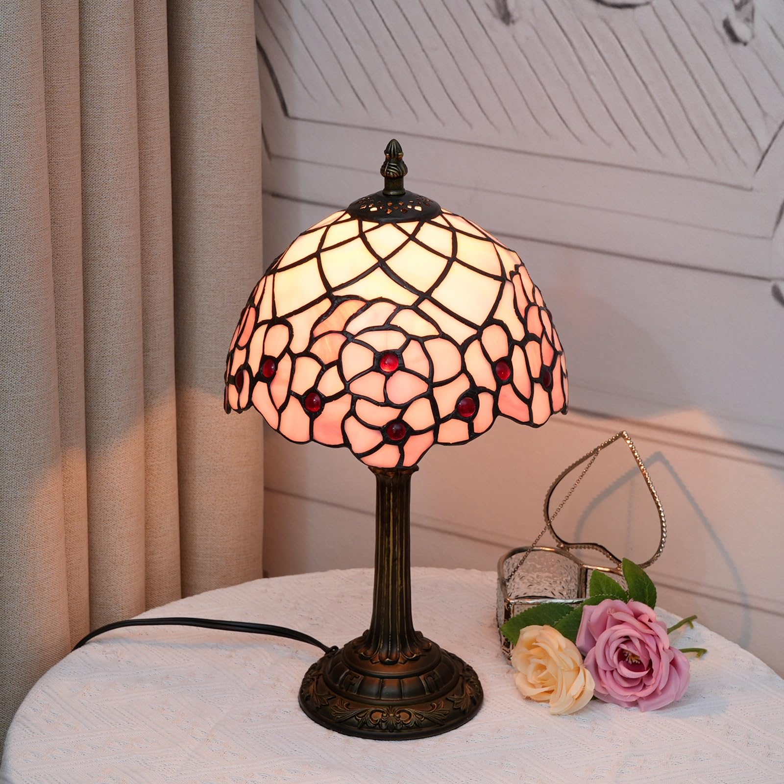 Tiffany lampa 8 cali mała różowa przyciemniana szklana lampa stołowa kwiat wiśni vintage ręcznie robiona lampka biurkowa do czytania do sypialni salonu biura w stylu art deco