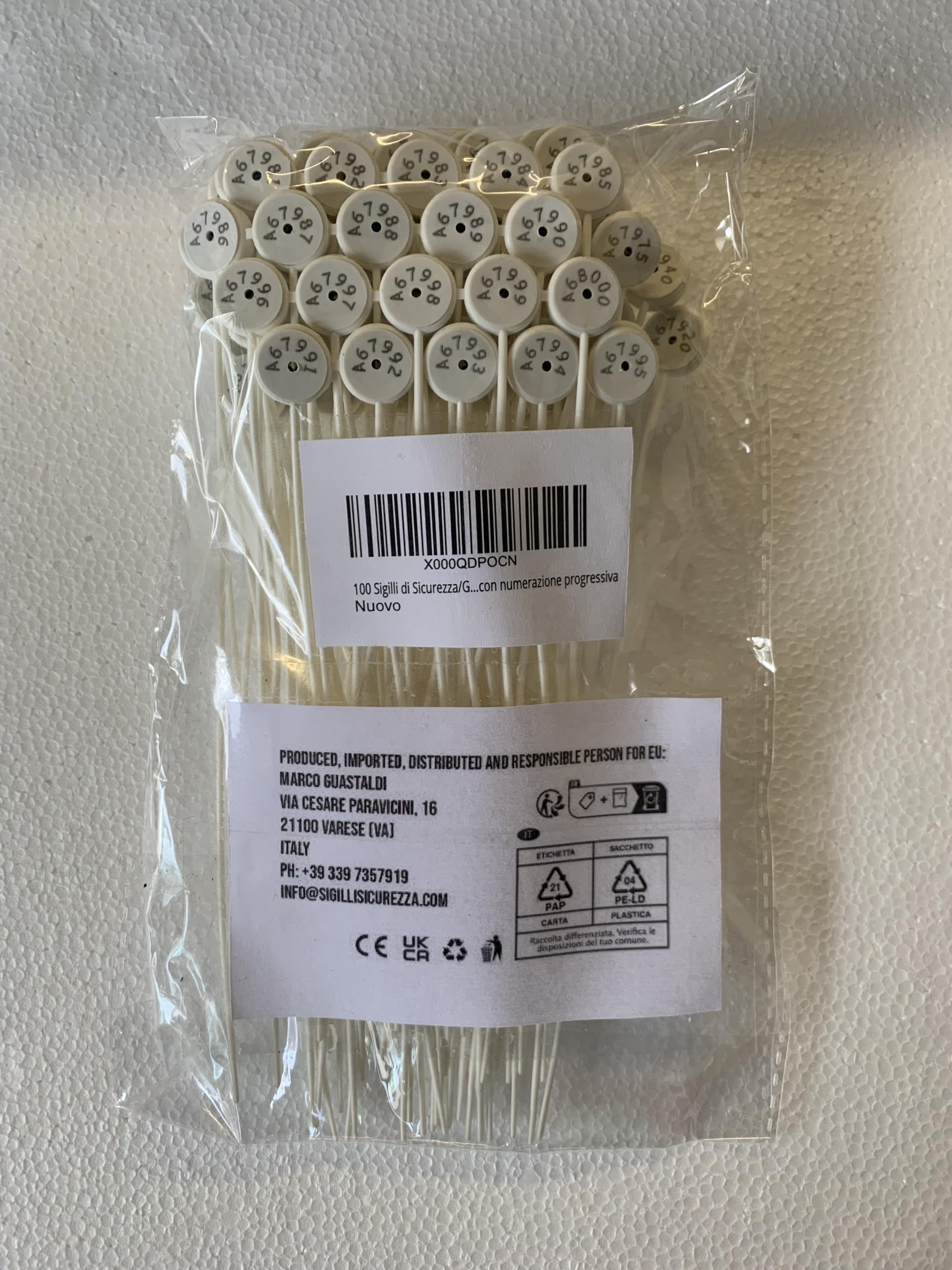 YUENPUN 300 spille di sicurezza autoadesive, 3,7 cm, in plastica, con retro adesivo, per artigianato, badge identificativi, targhette, spille