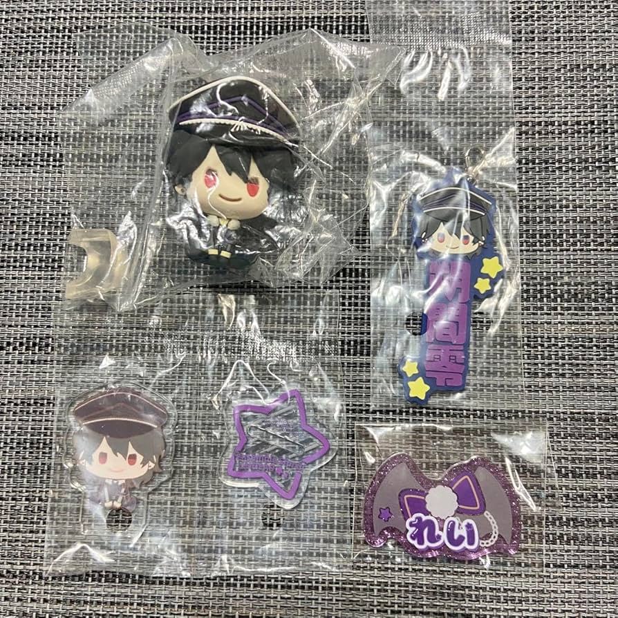 一番アクセ あんさんぶるスターズ あんスタ くじ  朔間零 Amazon.co.jp: あんスタ 朔間零 一番くじ おなまえアクリル