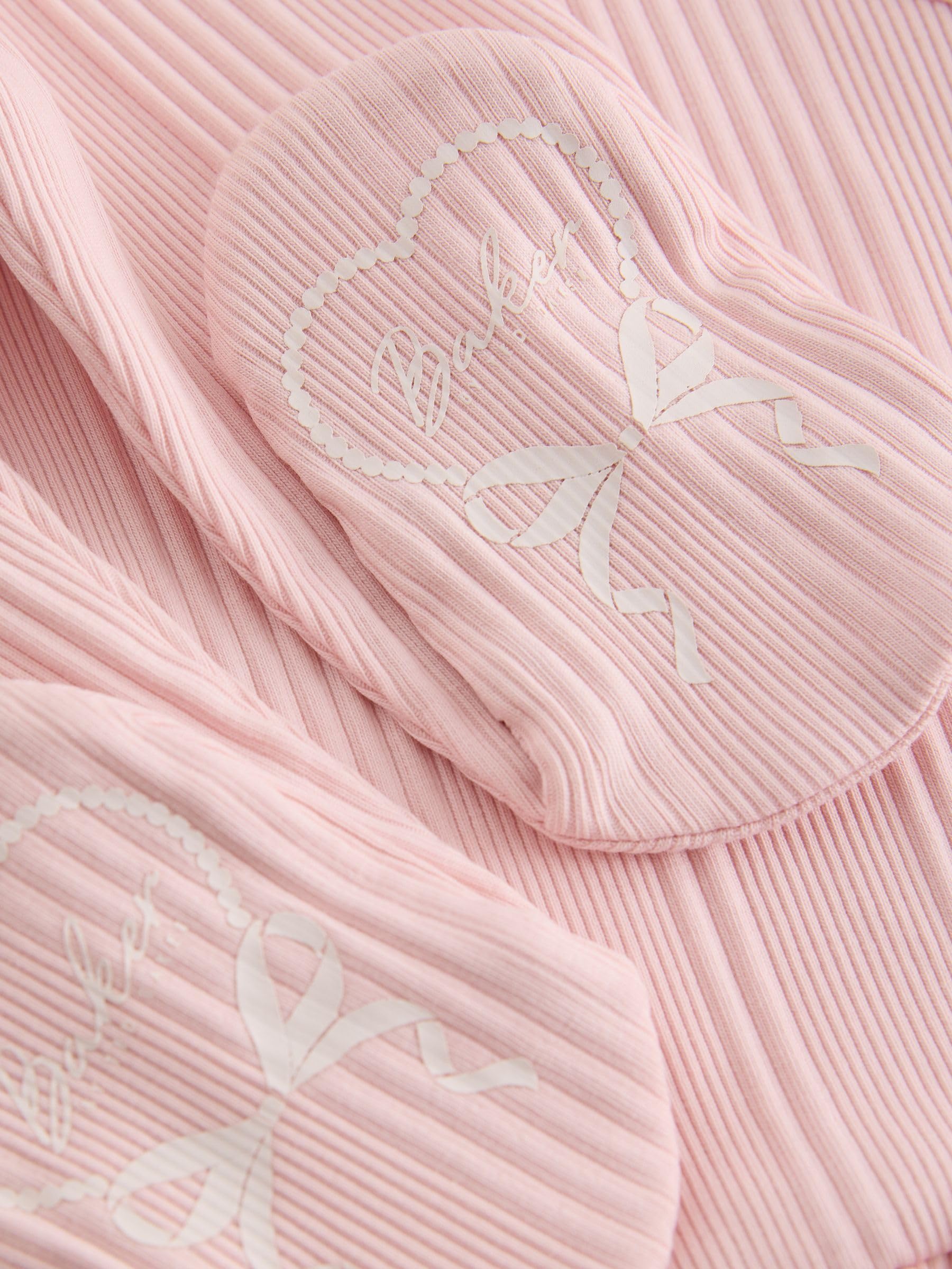 Starsze dziewczynki Kopertowy top z falbankami i legginsy ze stopkami w dwuczęściowym zestawie Baker by Ted Baker