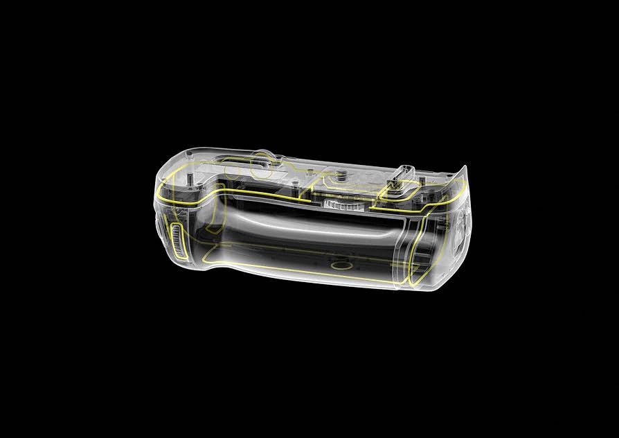 Amazon | Nikon マルチパワーバッテリーパック MB-D17 | カメラ