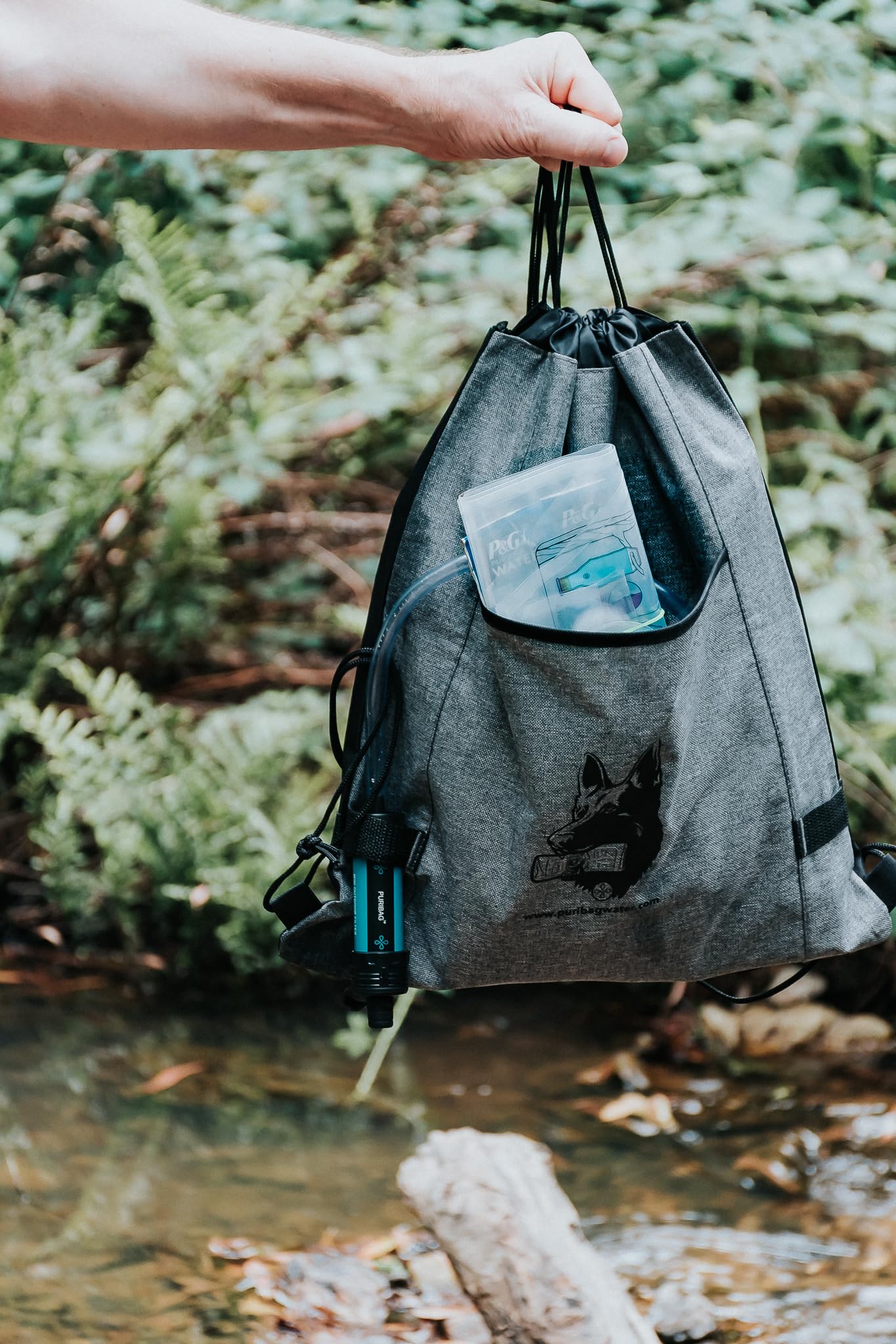 Puribag Pro Kit Schwerkraft-Wasserfilter – tragbares 4-in-1-Wasserfiltersystem für Rucksackreisen, Camping und Notfälle – hängt überall, filtert Wasser