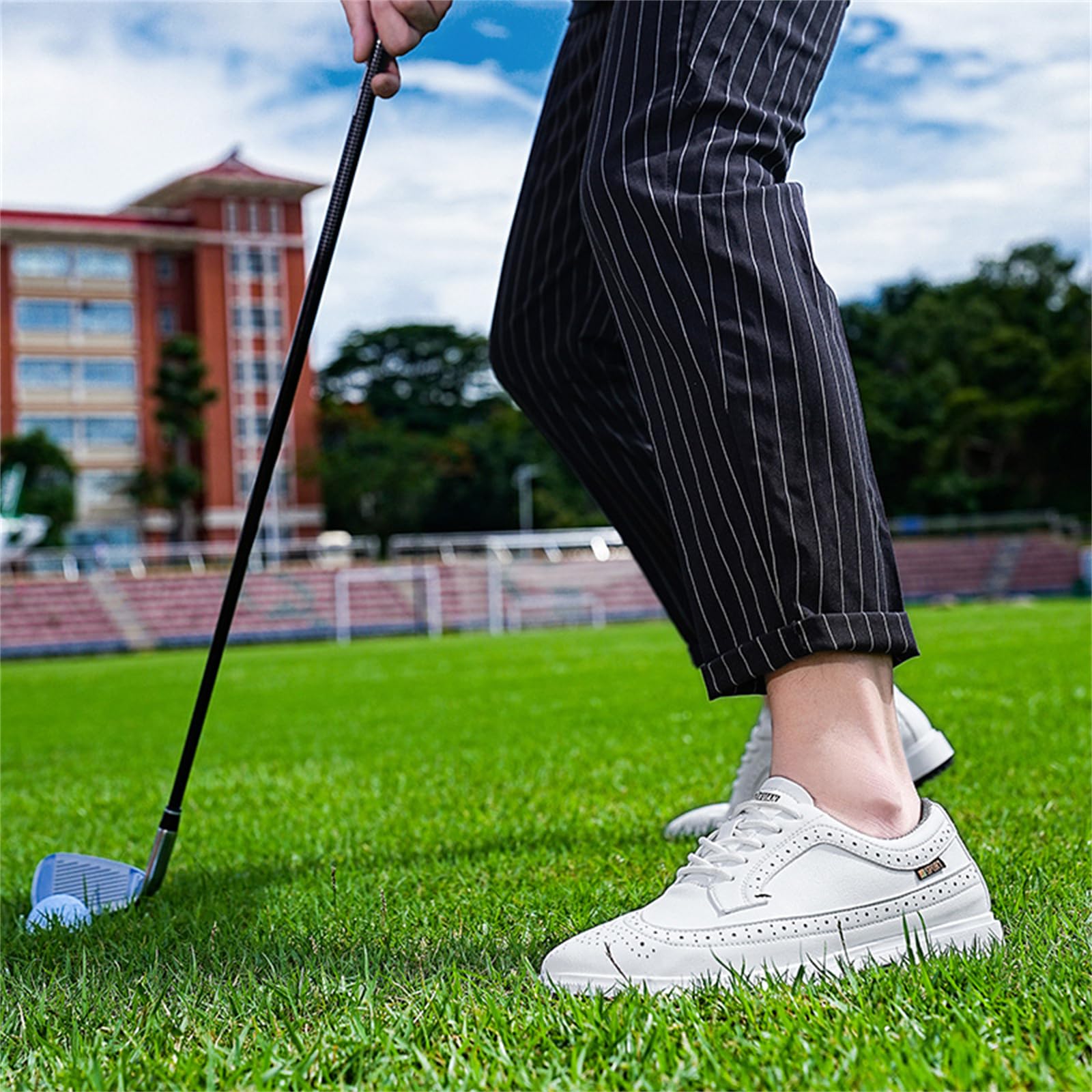 Scarpe Eleganti da Golf da Uomo Stringate in Pelle Oxford Antiscivolo Senza Tacchetti per Passeggiate Casual