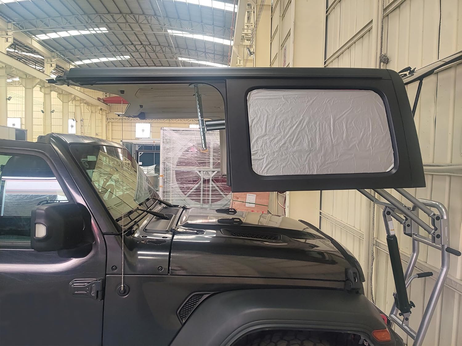 ADI Off Road Hard Top Removal Lift for Jeep Wrangler & Ford Bronco 4-Door, 1-Person Hydraulic System