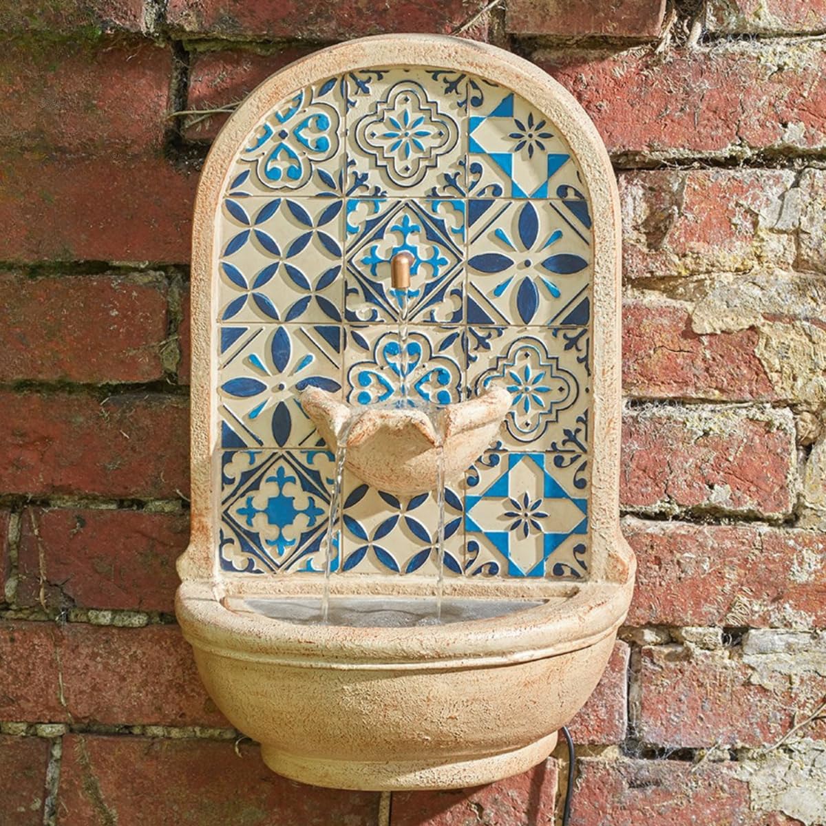 Festive Lights - Fontana solare da parete Aragon da 50 cm con design a mosaico - Poliresina multicolore, grado di protezione IP44, funzione giardino all'aperto - Batteria ricaricabile, pompa di