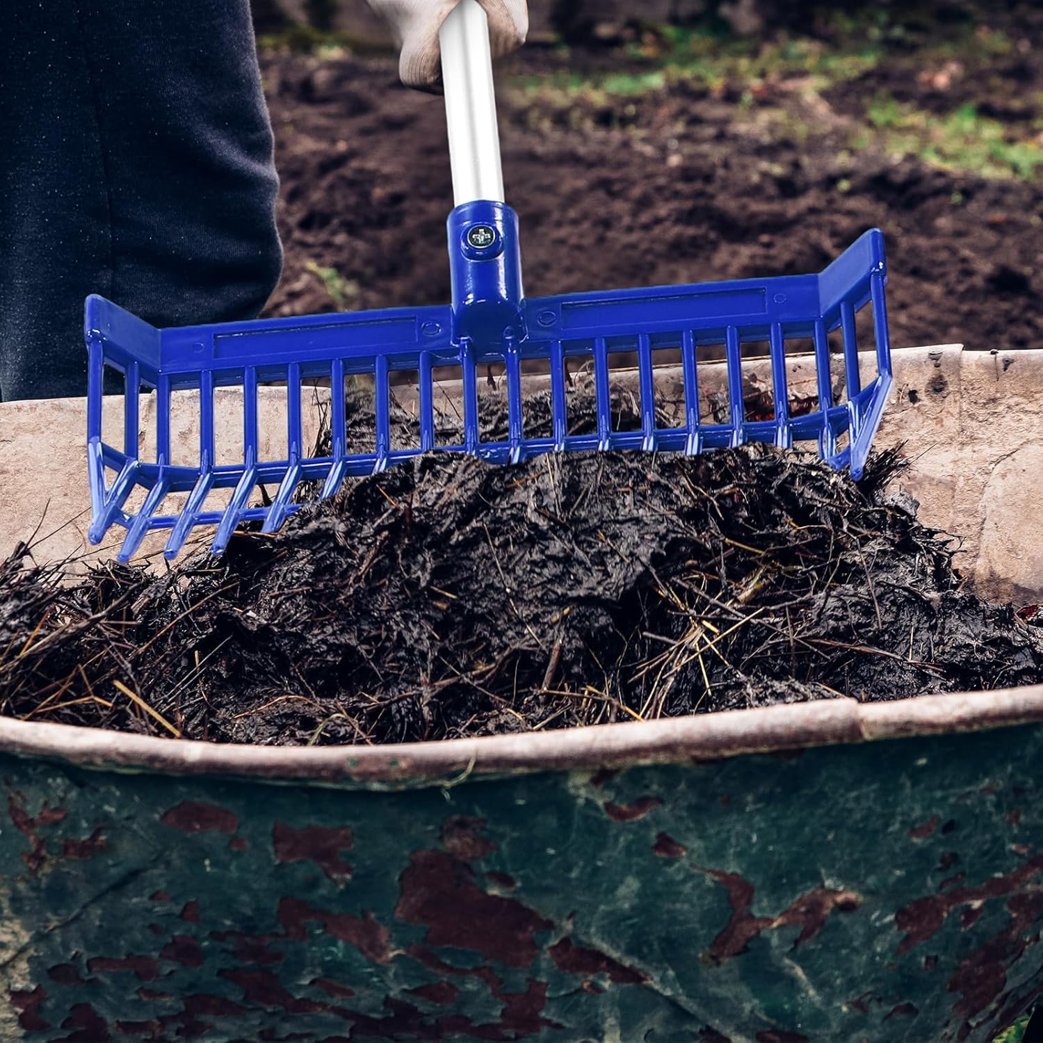 Lasnten 6 Pcs Manure Fork Head Bulk 18 Tines Pitch Fork Replacement Head with Screws and Nuts Durable Stable ABS Plastic Pitchfork for Horse Stall Picking up Manure(Blue)