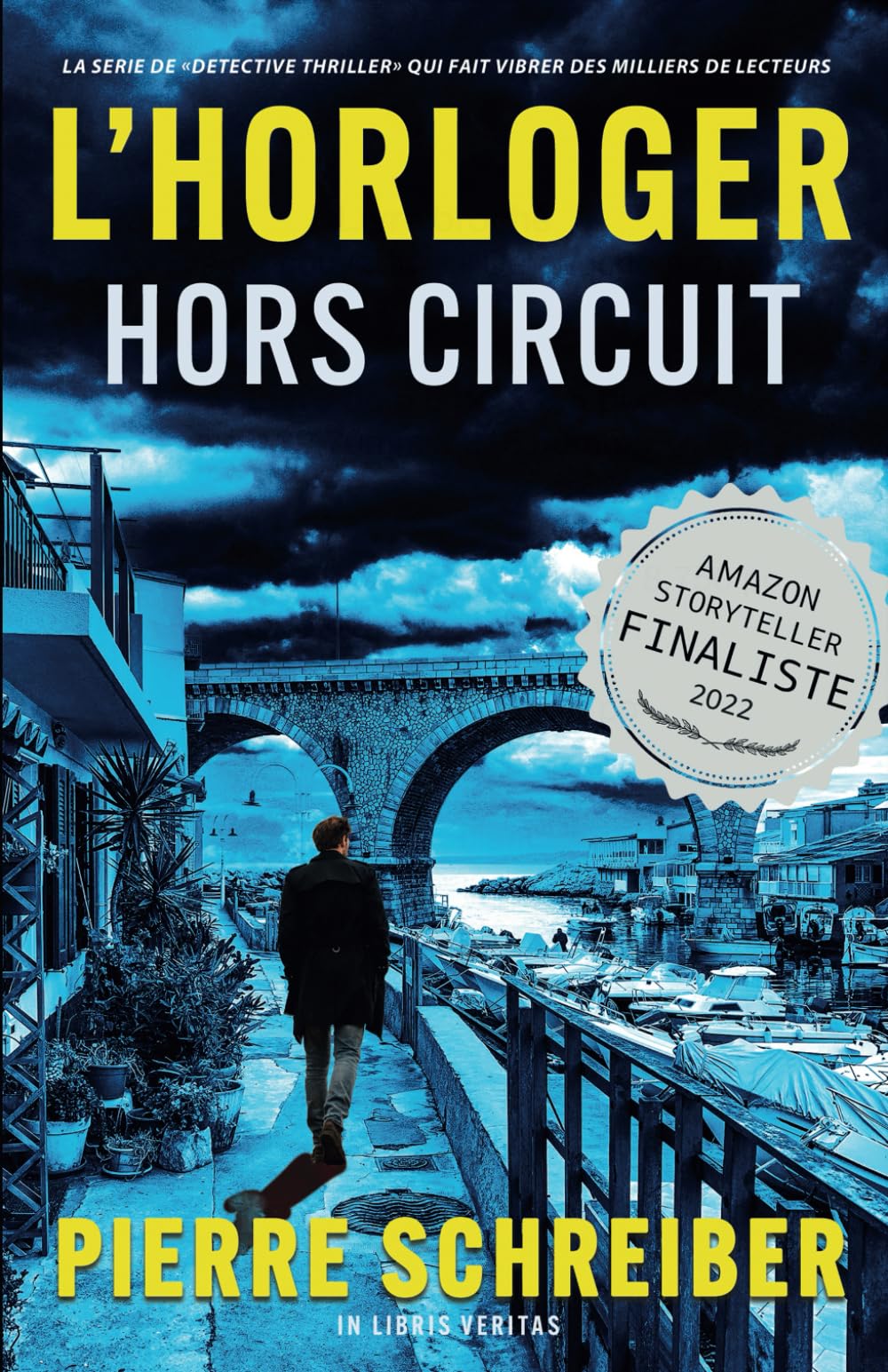 L'horloge à l'envers - Livre 2 La pierre de folie main image 1