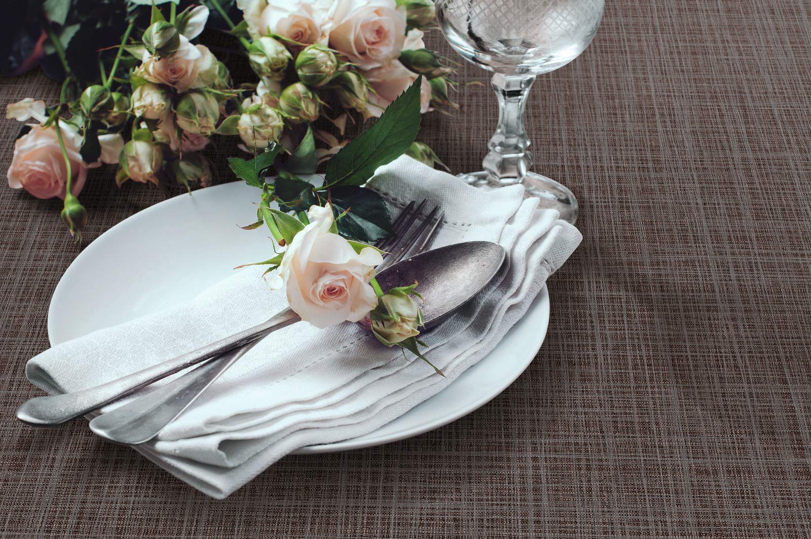 d-c-fix tafelkleed lichtbruin – Monte Carlo Sharon greige (140 x 180 cm) – tafelkleed met structuurpatroon voor de keuken-, eet- of tuintafel – voedselveilig, afwasbaar en waterdicht
