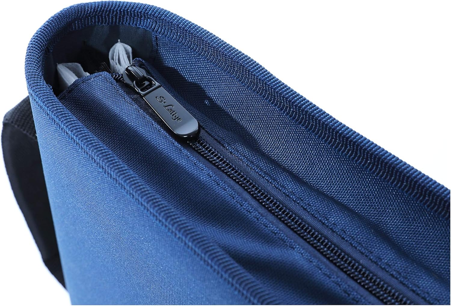 DVD CD Storage Case with Extra Wide Title Cover Pages for Blu Ray Movie Music Audio Disk (Portable Carrying Binder Holder Wallet Album Home Organizer Shelf)- Blue, 192 Disk Units, 96 Booklet Pockets