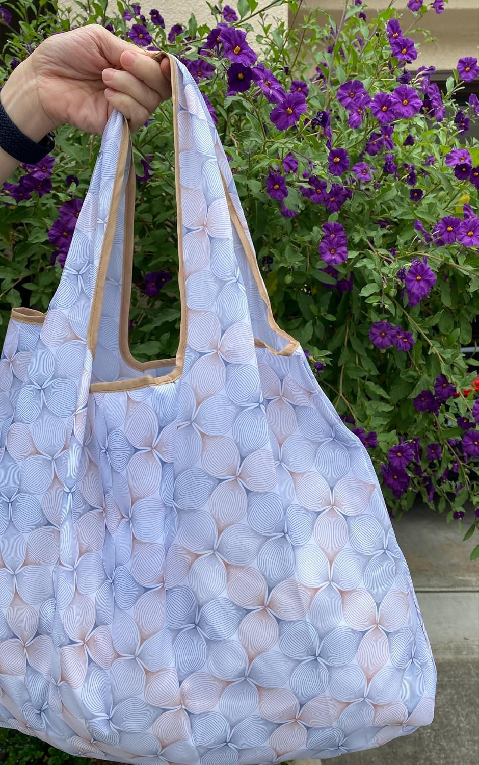 allydrew Large Foldable Tote Nylon Reusable Grocery Bags - Image 2