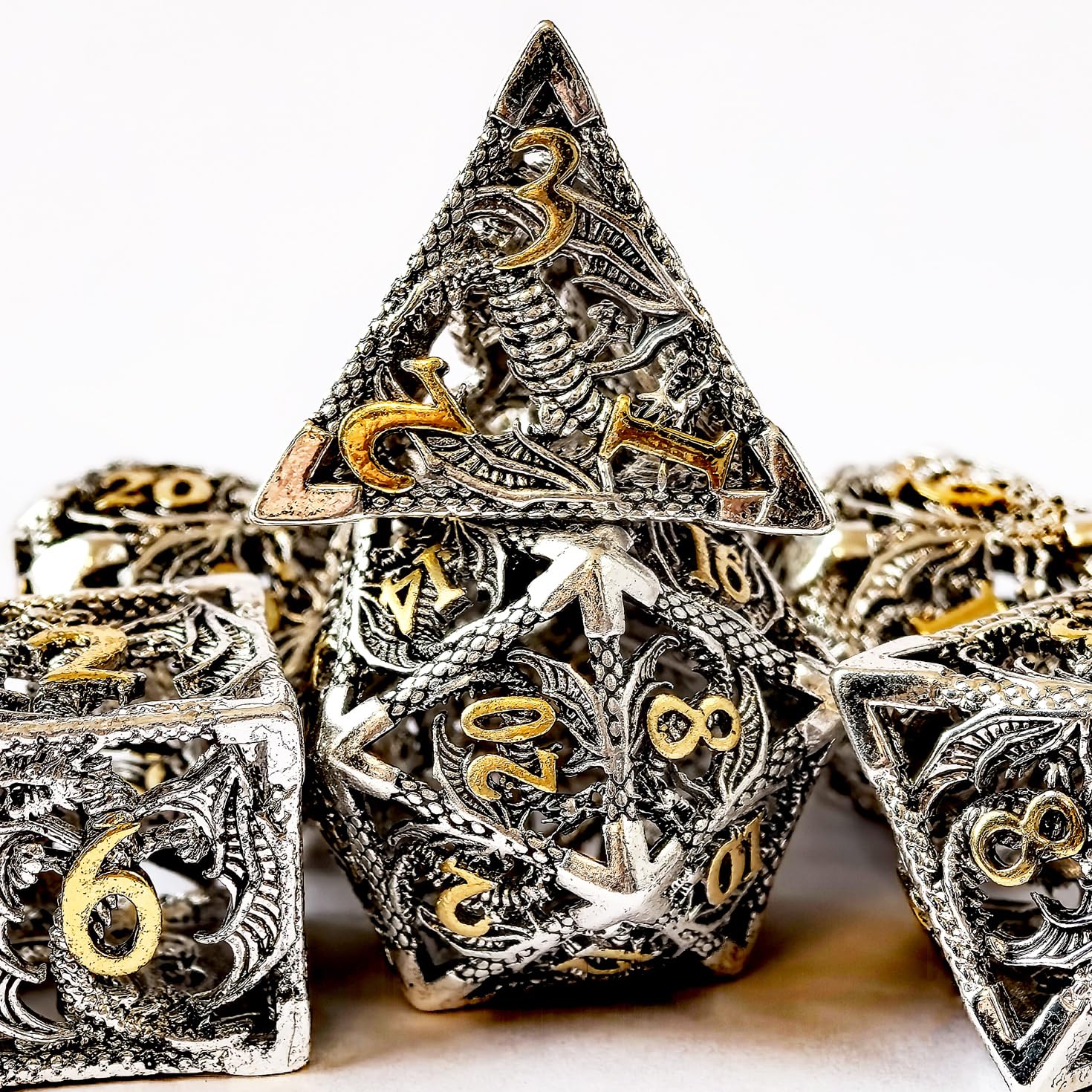 Hollowed Metal Dice Featured with 3D Dragon