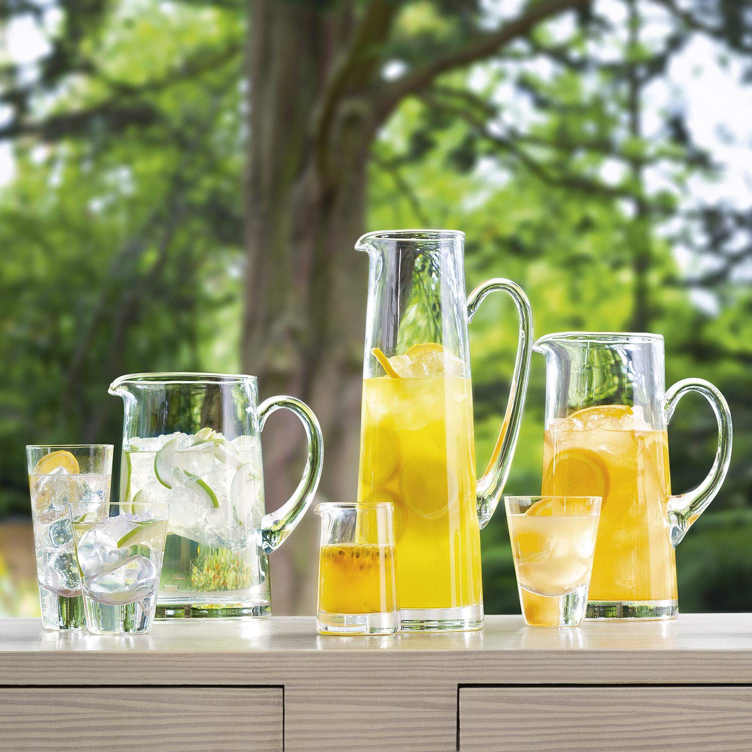 Amazon.com | LSA BR46 Bar Tapered Jug 57.5 fl oz Clear: Iced Tea