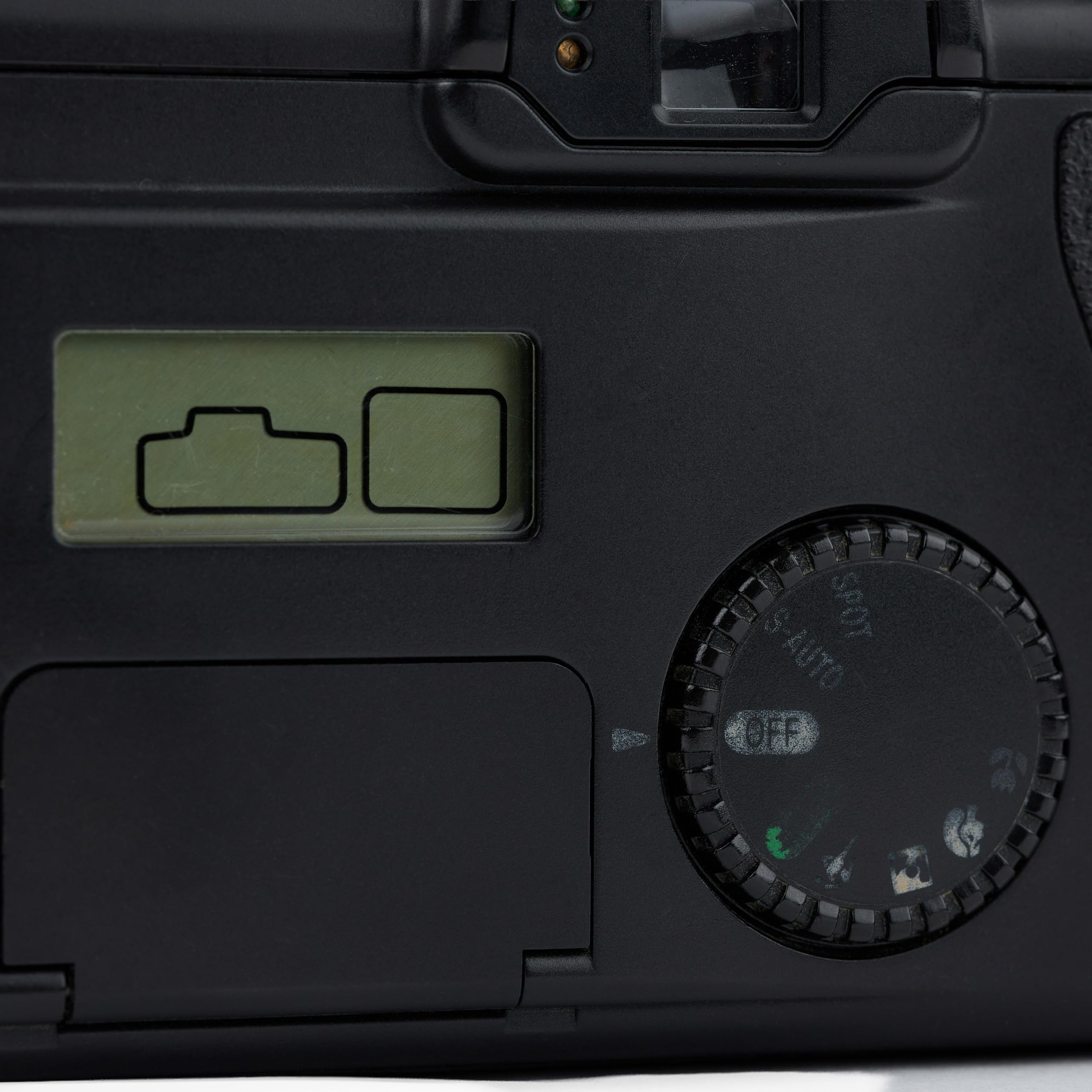 Amazon.com : Canon Sure Shot Z135 Zoom 35mm Camera : Point And