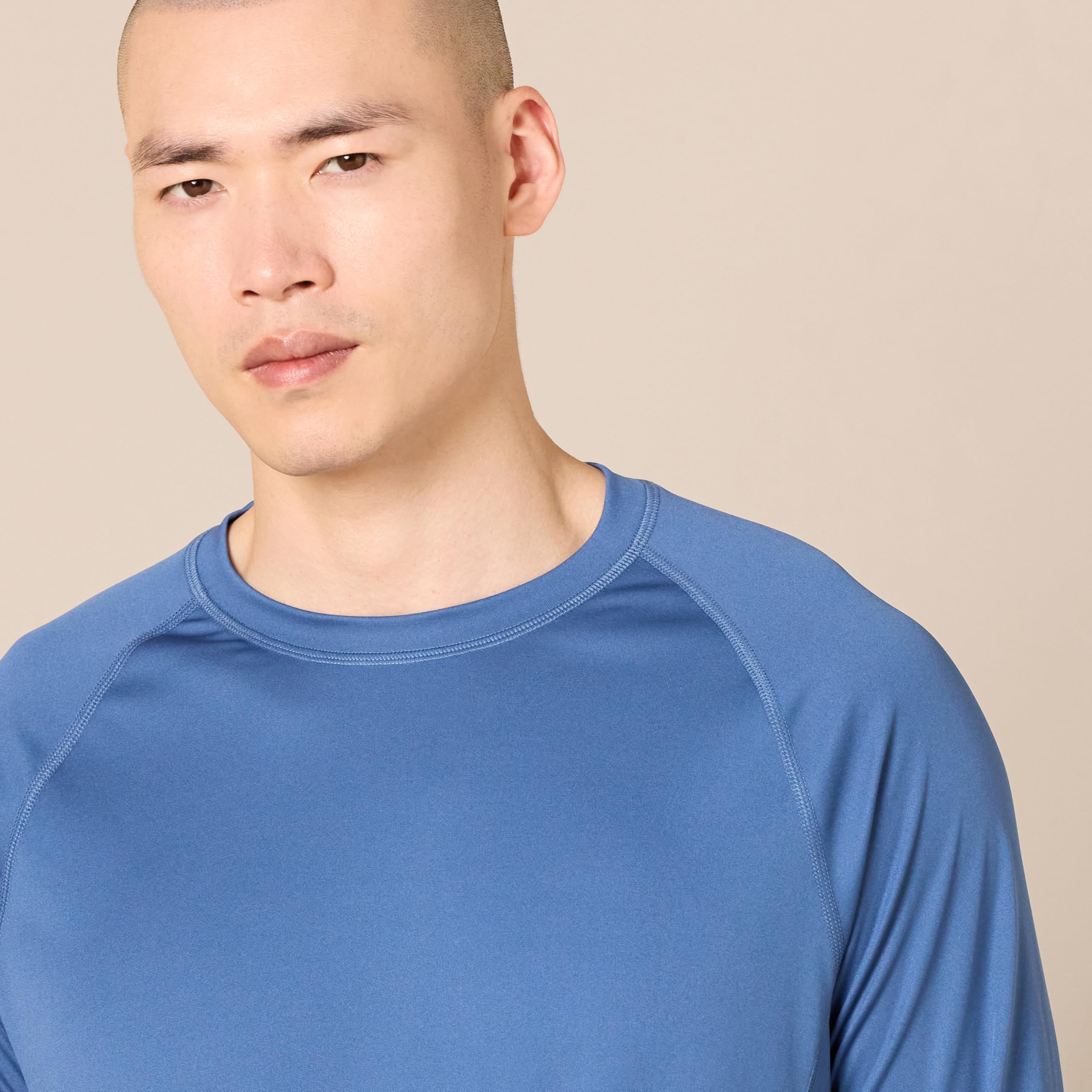 Amazon Essentials Hombre Camiseta de Bañador, de Secado Rápido y Manga Larga