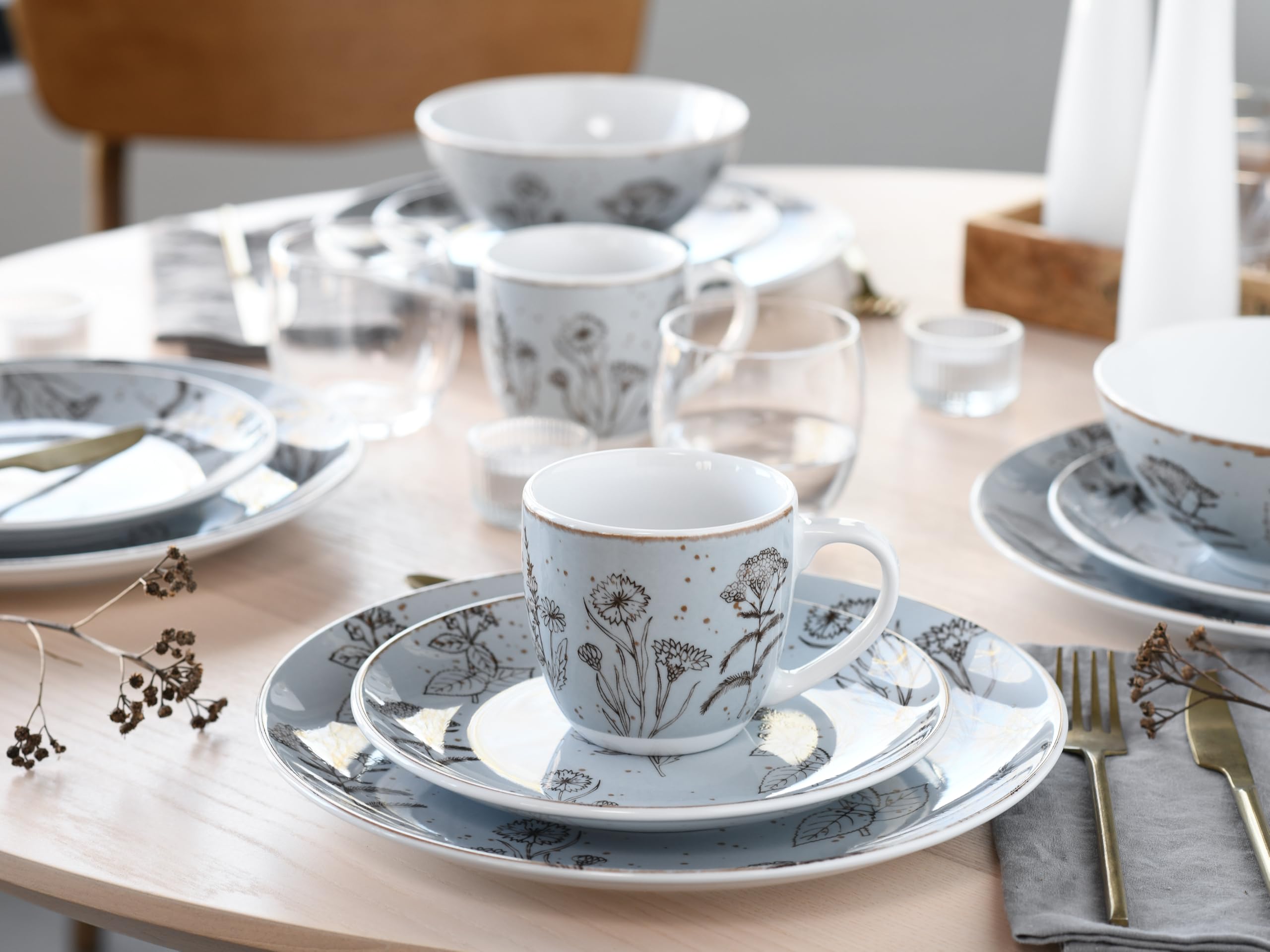 CreaTable, 22507, Serie Vintage FLOWERS, 16-teiliges Geschirrset für 4 Personen, Kombiservice aus Porzellan, spülmaschinen- und mikrowellengeeignet, Made in Europe