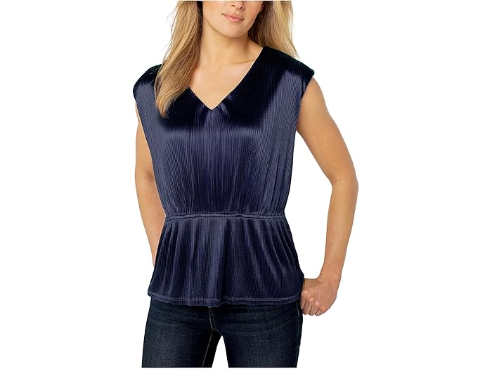 Short Sleeve Dolman V-Neck Peplum Knit Top - Image 1
