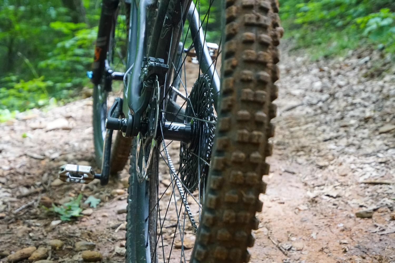 Industry Nine- 1/1 - Enduro S Alloy Mountain Bike Wheelset - 6bolt - 29inch - 15x110/12x148-28H, Black hub, Black Spokes - Made in USA