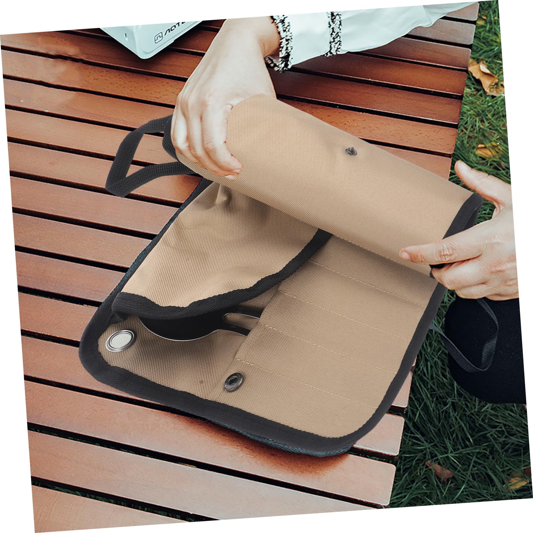 Gatuida Camping Geschirrset mit Bestecktasche Edelstahl Picknickbesteck Satz Tragbares Campingbesteck mit Tasche für Outdoor Picknick Grillen Wandern und Camping