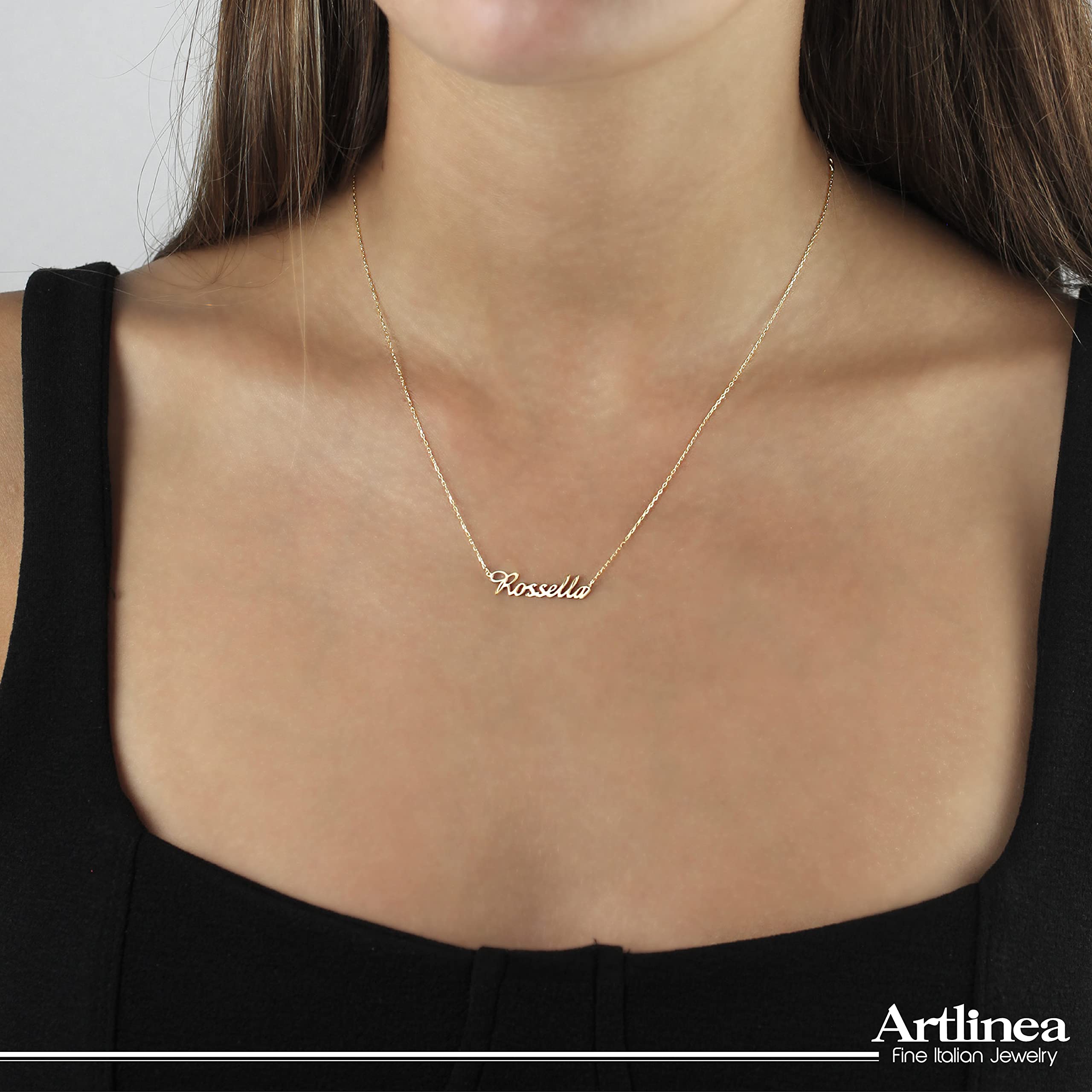 Artlinea, Collana Personalizzabile con il Tuo Nome in Carattere Corsivo, Varie Dimensioni, Lunghezza Catena 43 cm, Chiusura a Moschettone, Oro, Argento, Oro Rosa, Made in Italy