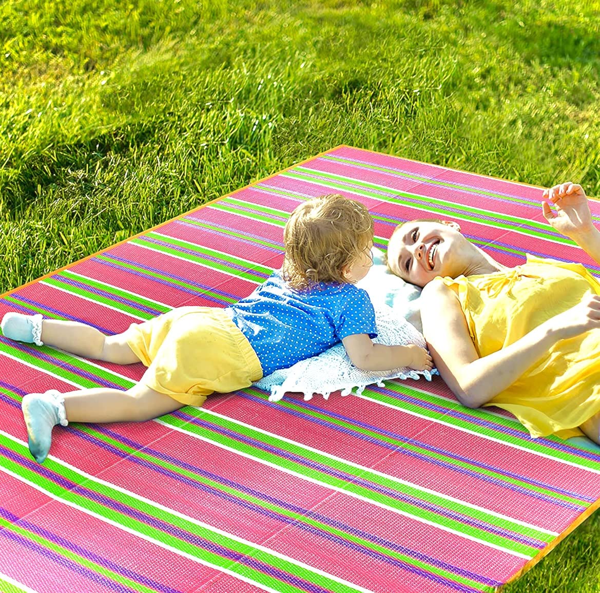 Chatai Mats for Home 4x6 Feet Sleeping Mat for Floor - Foldable Plastic Mat for Sleeping on Floor with Handles, Pink