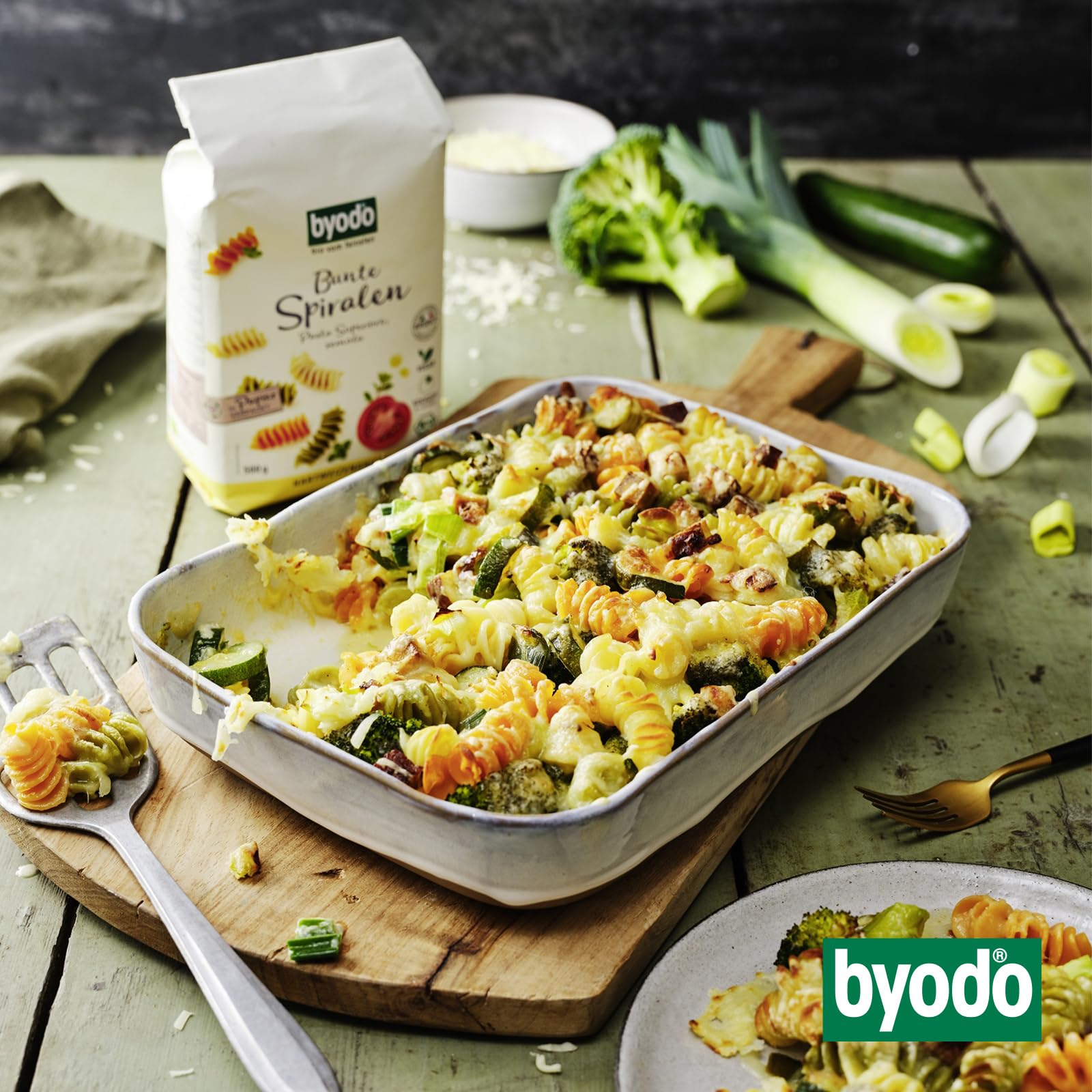 Spiralen bunt semola - Byodo | Bunte Bio-Pasta I Hartweizengrieß & Gemüse I Vegane Nudeln I 12er Pack (12 x 500g)