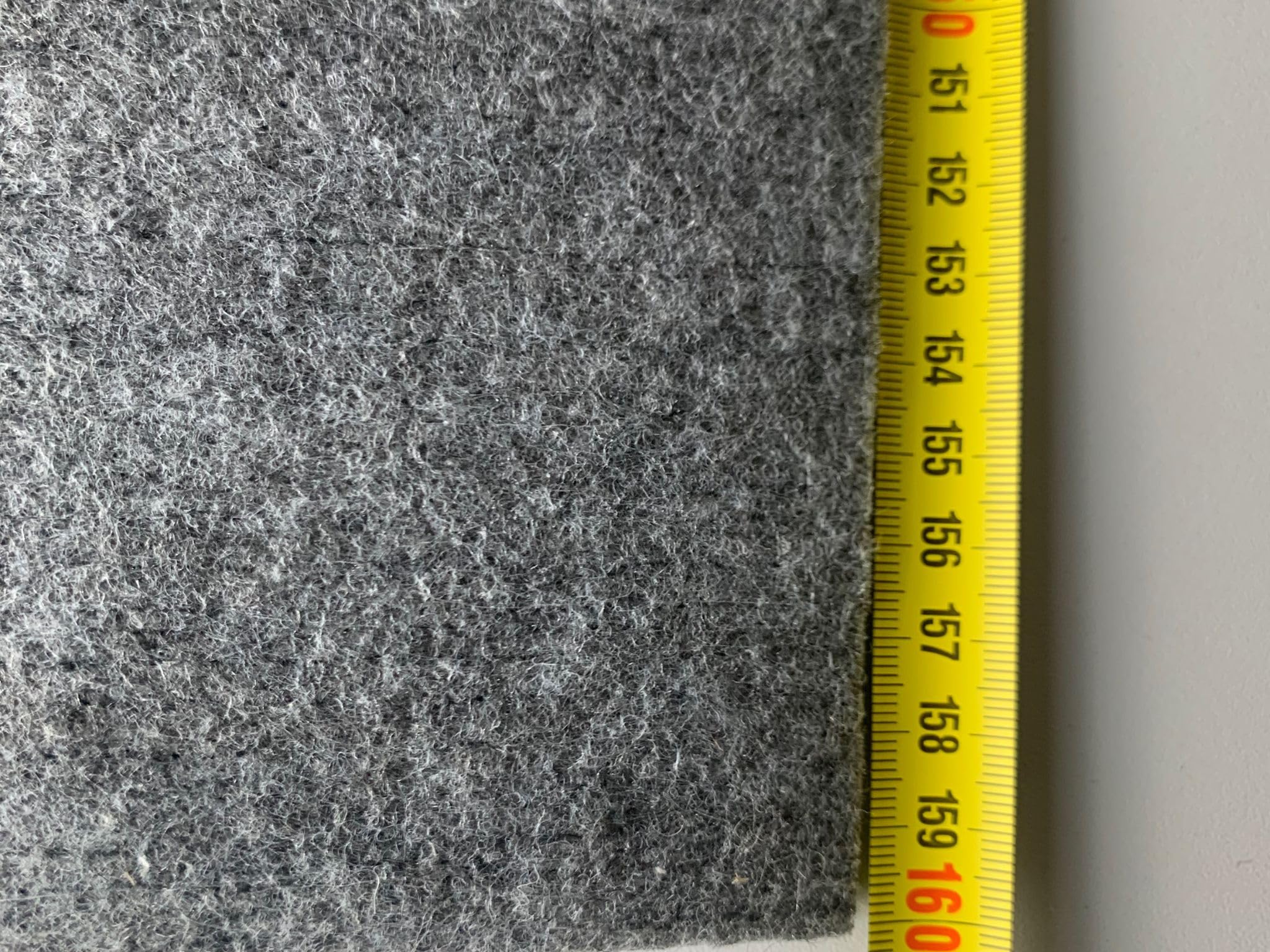 Filzmatte 10 mm - Filz Meterware 160x50 cm - extra dicht aus Polyester Filz 1200 g/m2 - Robuste Filzplatte für Schallschutz, Filzunterlage unter Maschinen, zuschneidbar, ideal für DIY, grau