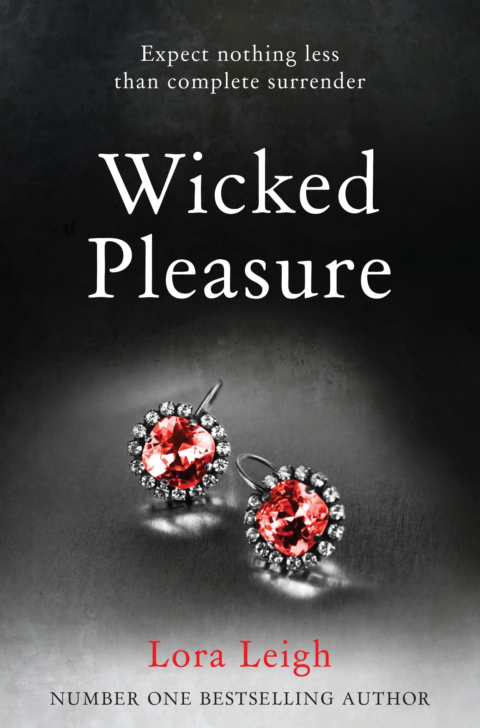 Wicked Pleasure (Bound Hearts, 9) Paperback – 30 Jan. 2014