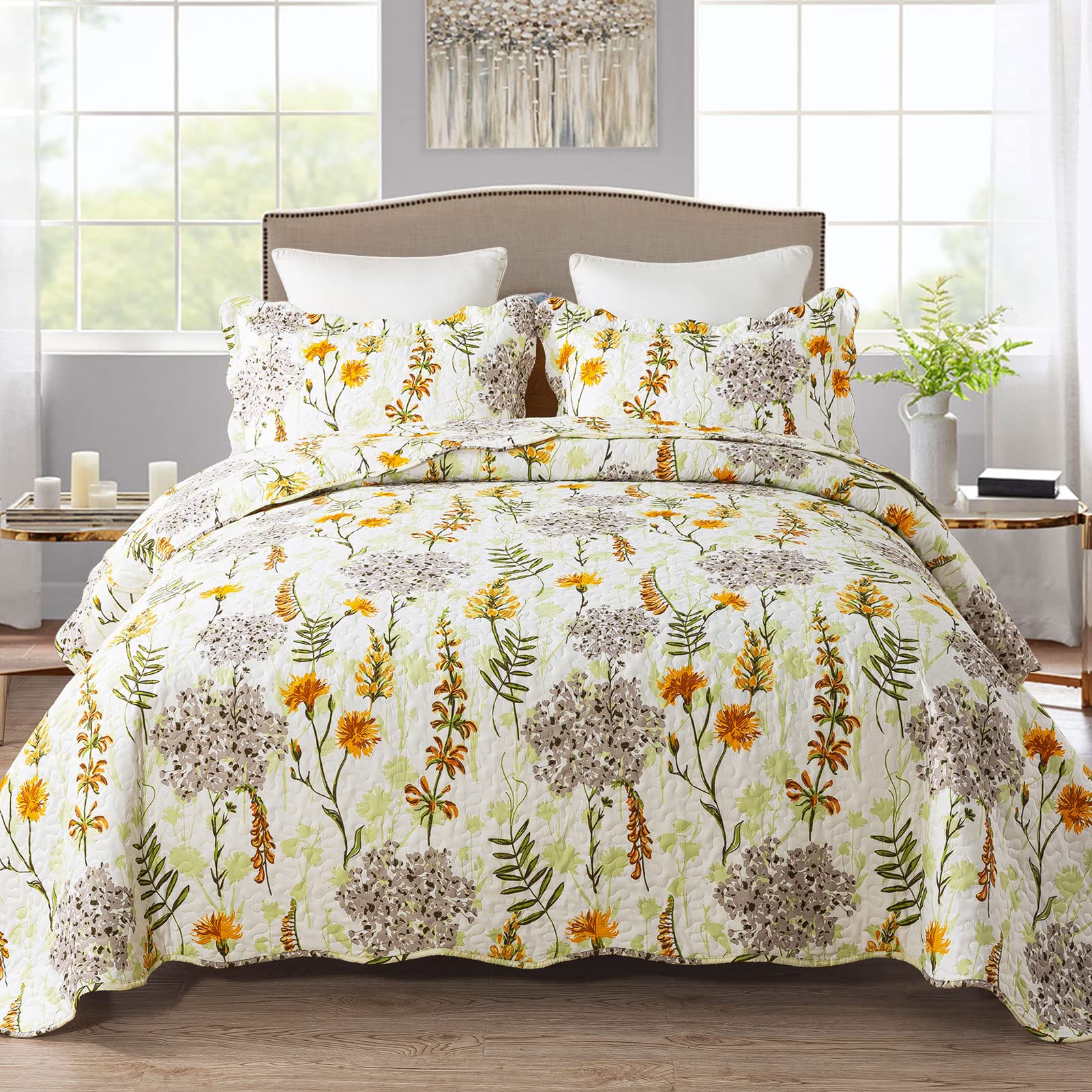 NEWLAKE Quilt Bedspread Sets-Yellow Flower Pattern Reversible Soft Coverlet Set,King Size