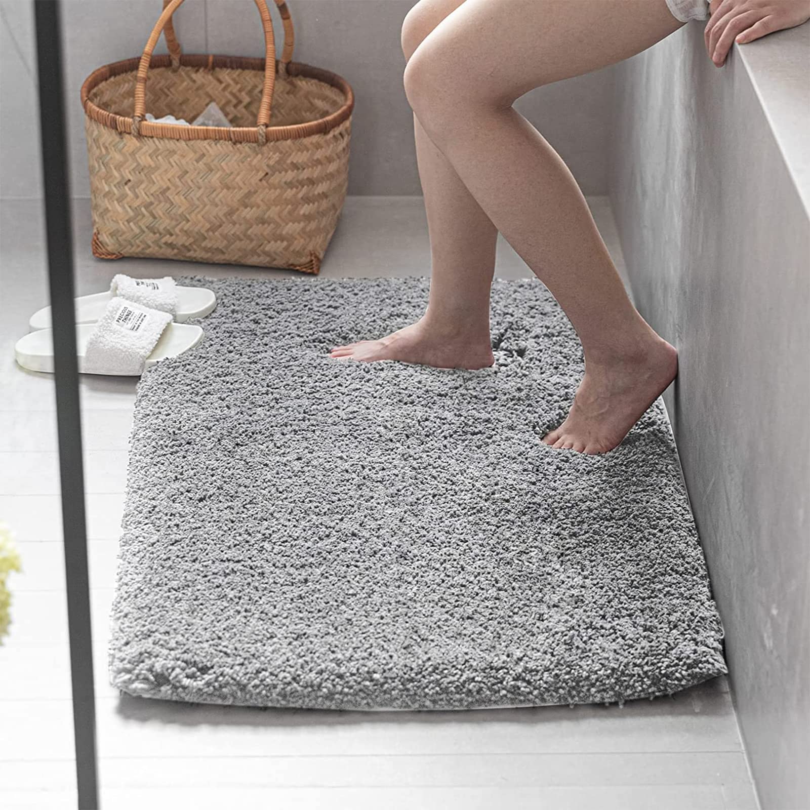 Disolla Plush Bathroom Rug Mat,Non-Slip Soft Absorbent Microfiber,Low Profile Machine Wash Dry High Pile Bath Mat for Bathroom Floor,Shower,17x24,Grey