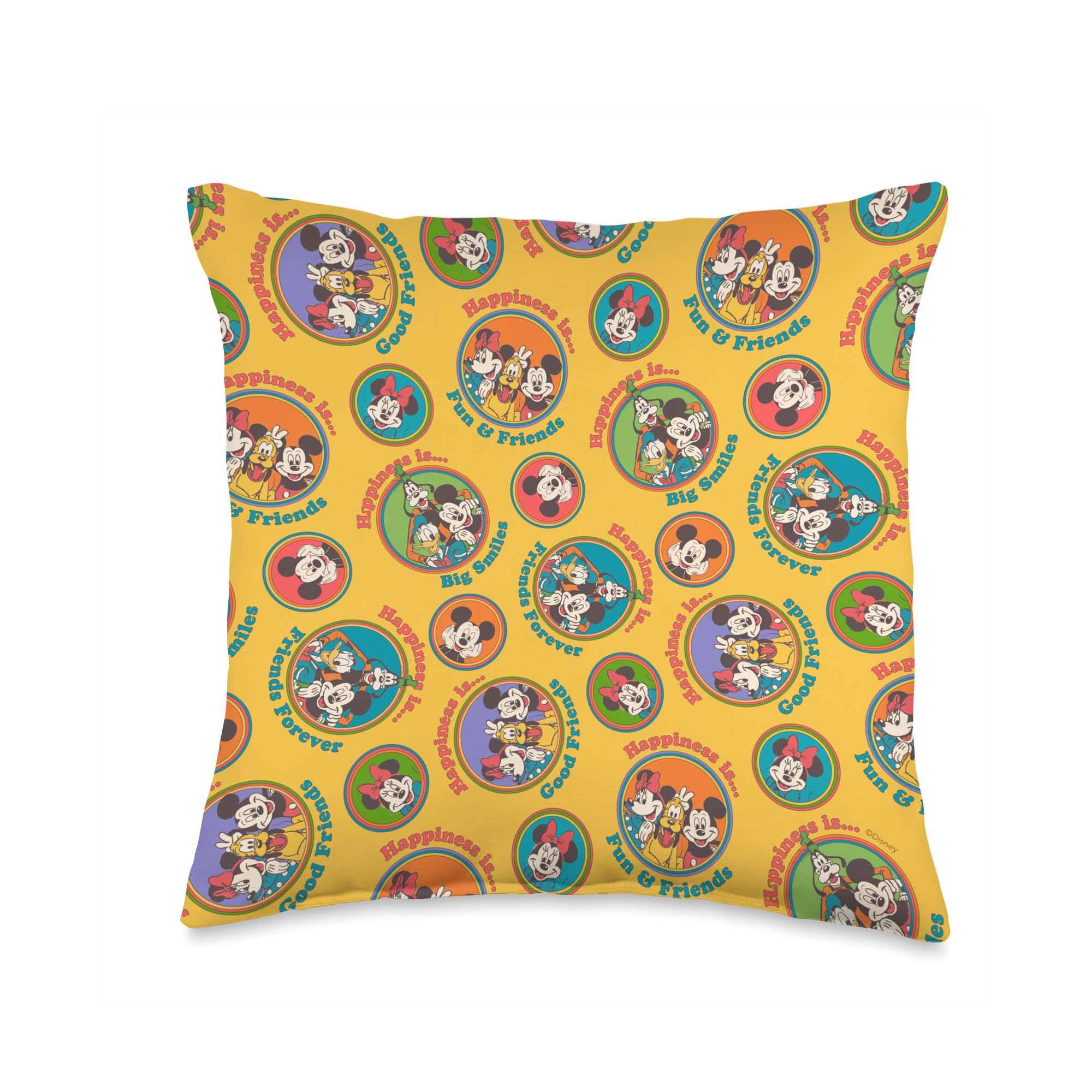 Coussin Mickey and Friends Disney idée cadeau anniversaire enfant