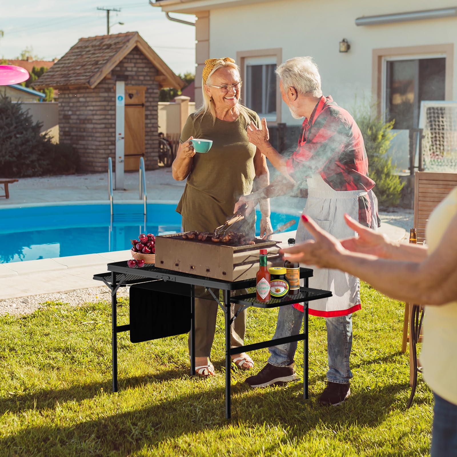 Coleman Natural Mosaic BBQ Table/130美品 Amazon.com : Portable Folding Picnic Table with Carry Handle