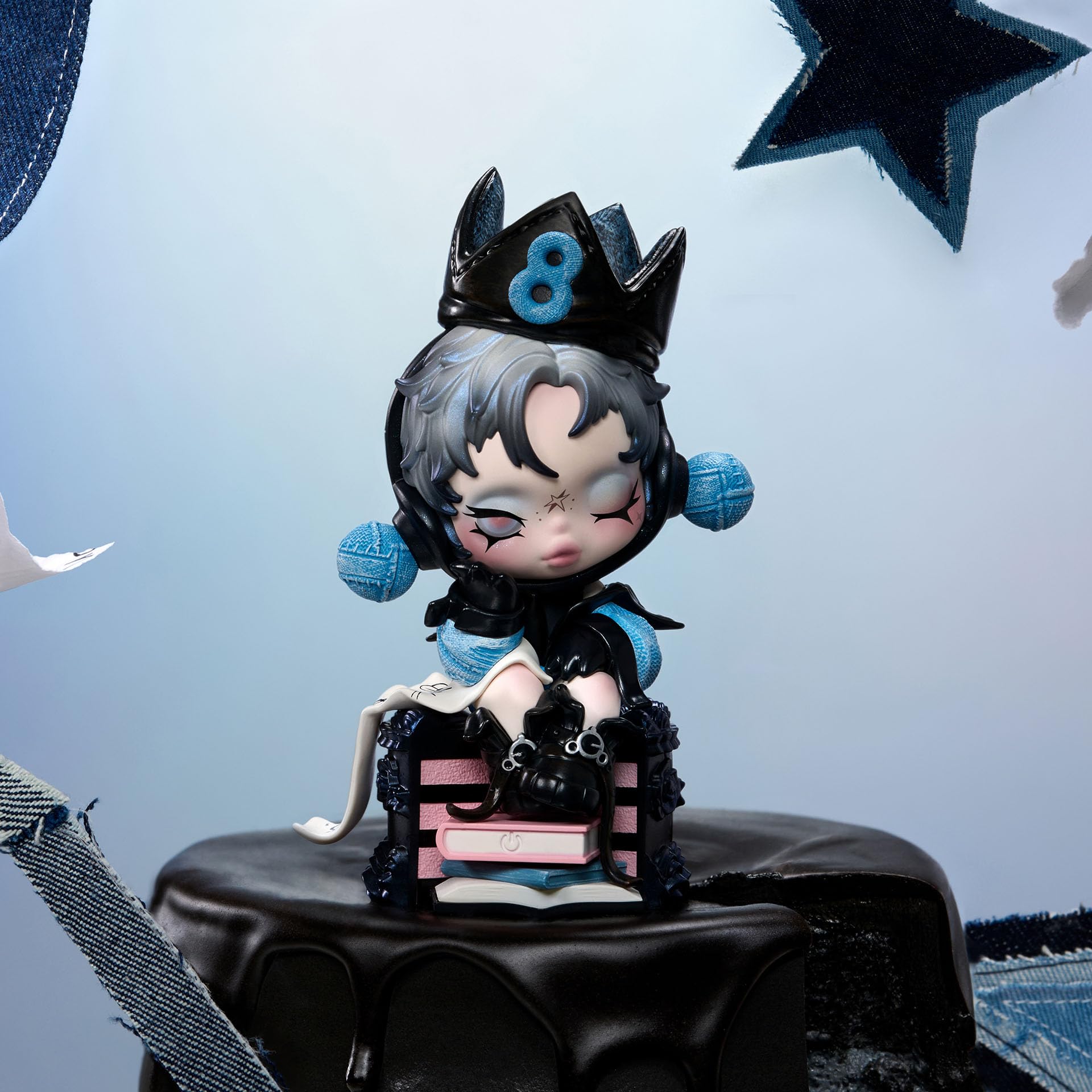 Amazon.com: POP MART: SKULLPANDA