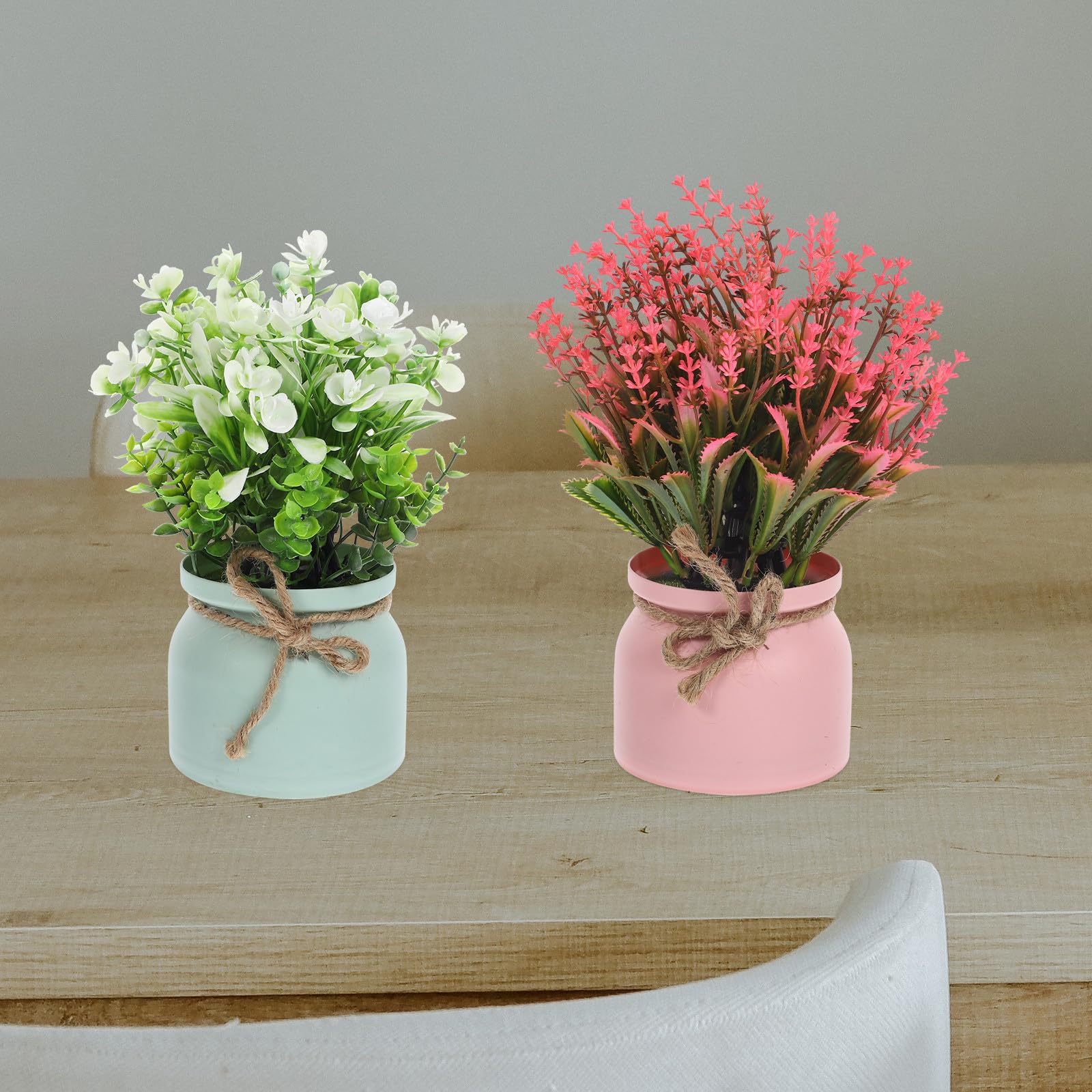Piante Artificiali senza Bisogno di Acqua in Plastica 4 Pezzi Piante Finte da Interno per Decorazione Scrivania e Scaffale Perfette per Casa e Ufficio