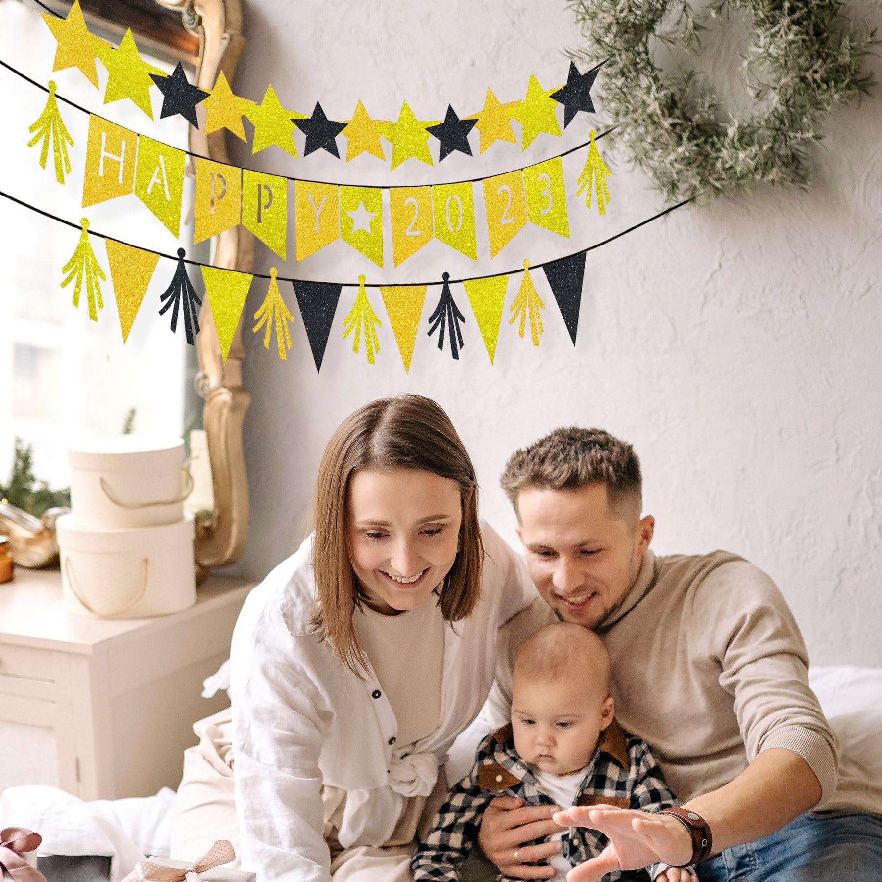 Silvester Party Deko Happy New Year Girlande Banner Gold Schwarz Buchstaben Stern Feuerwerk Glitzer Hängedeko Frohes neues Jahr Wimpelkette 2025 Neujahrsparty Dekor Zubehör für Wand Decken Türen