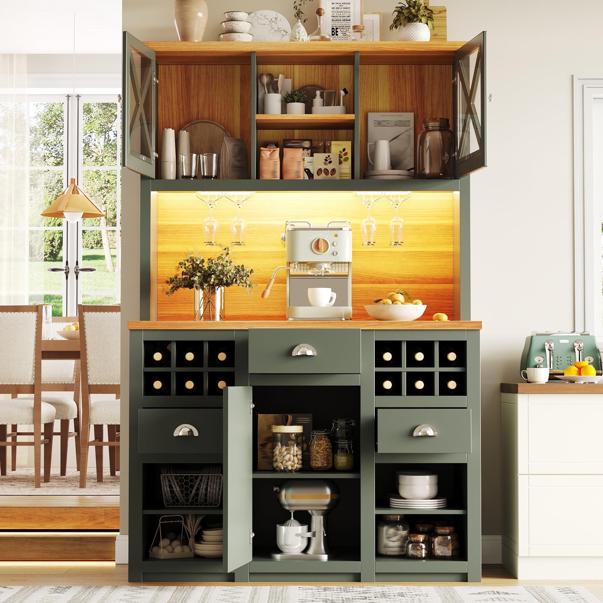 Armadietto da cucina alto (120 x 45 x 188 cm) con ante in vetro, credenza con scaffale per vino, ripiani regolabili, verde, verde antico