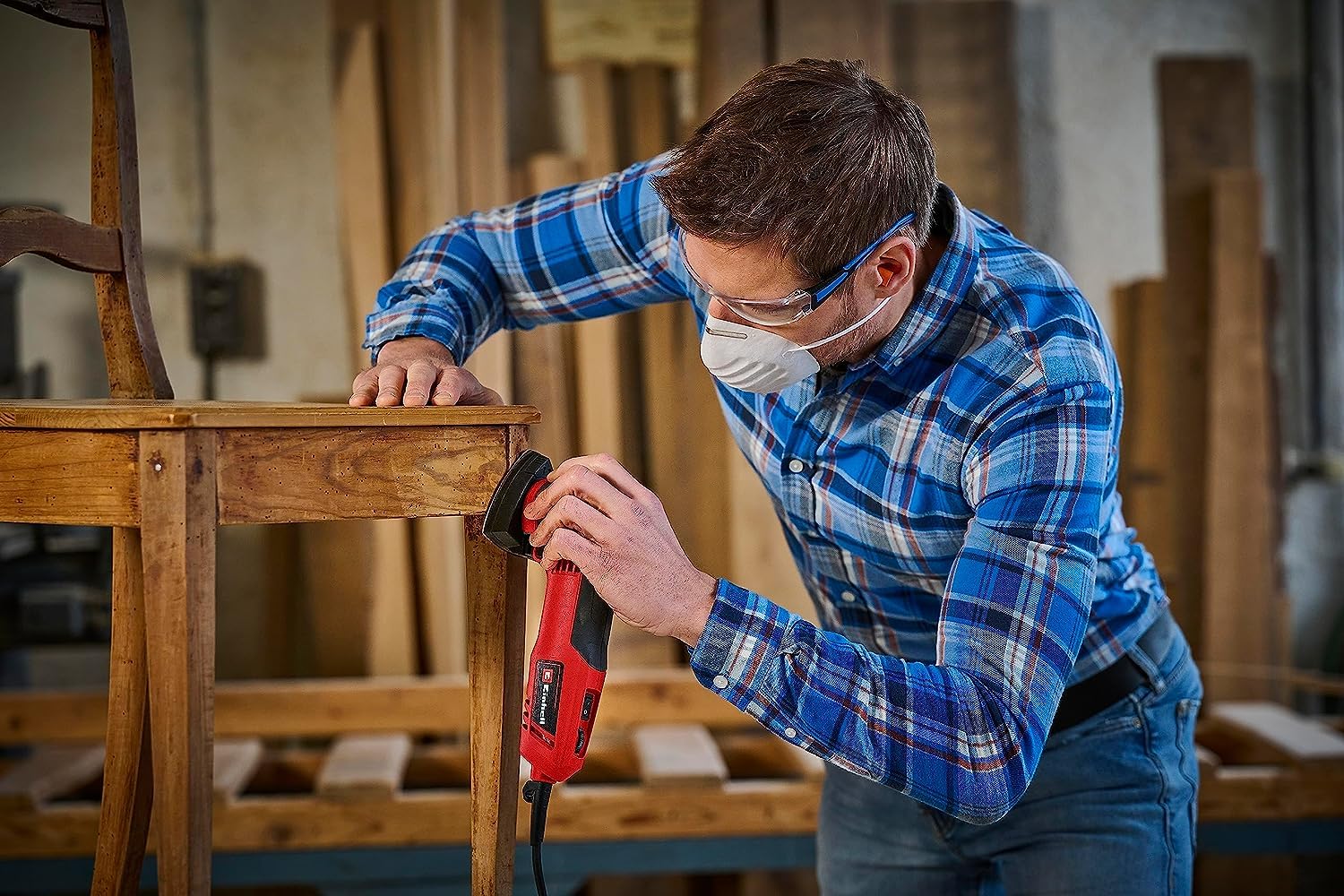 Einhell Smerigliatrice a delta TC-DS 20 E (200 W, circuito oscillante da 2 mm, fino a 22.000 giri/min, regolazione della velocità, pattino abrasivo con velcro, incl. 9 fogli di carta vetrata)