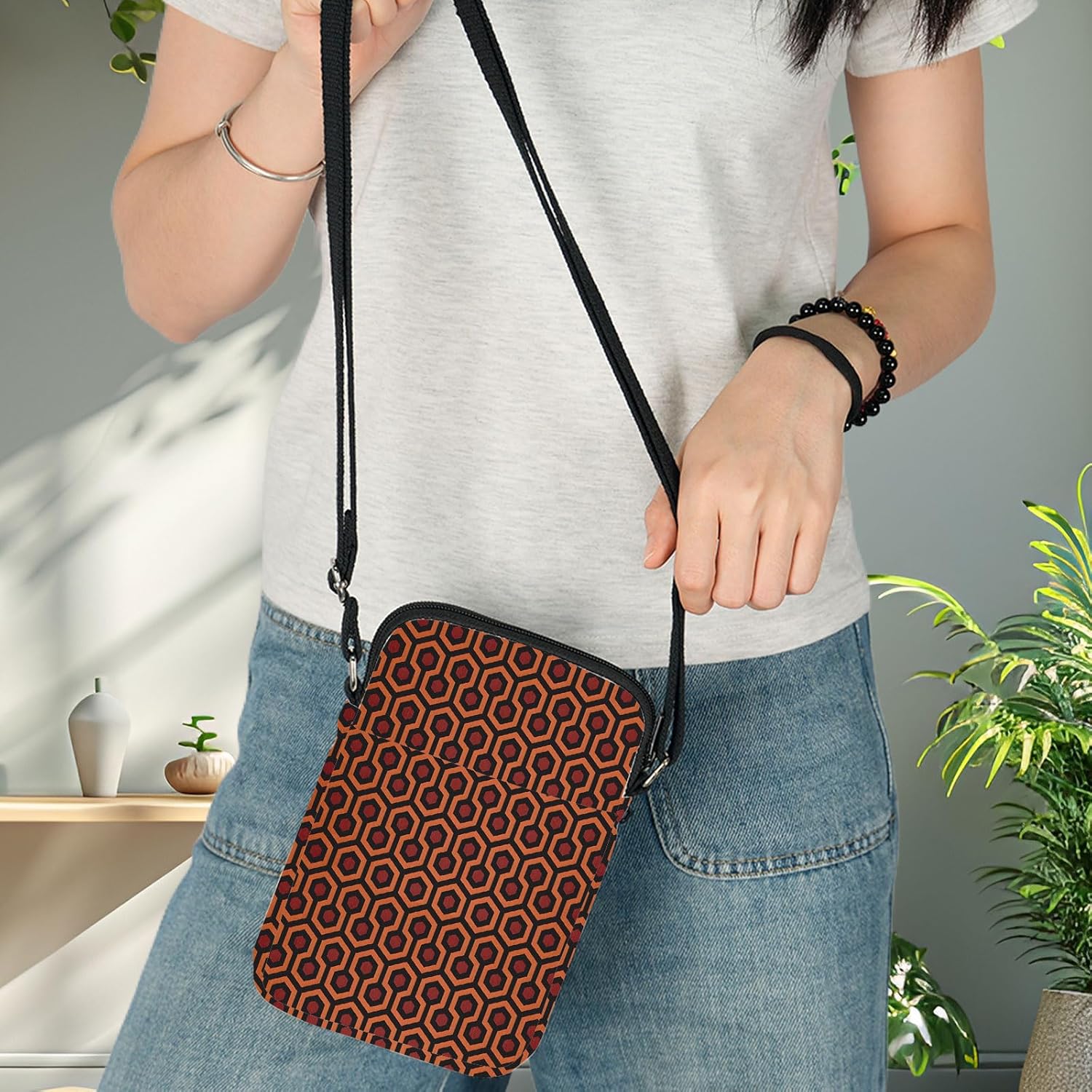 BWWKTOP Overlook Hotel Crossbody Bag Horror Movie Inspired Gifts Overlook Hotel Messenger Bag Haunted Hotel Shoulder Bags - Image 2