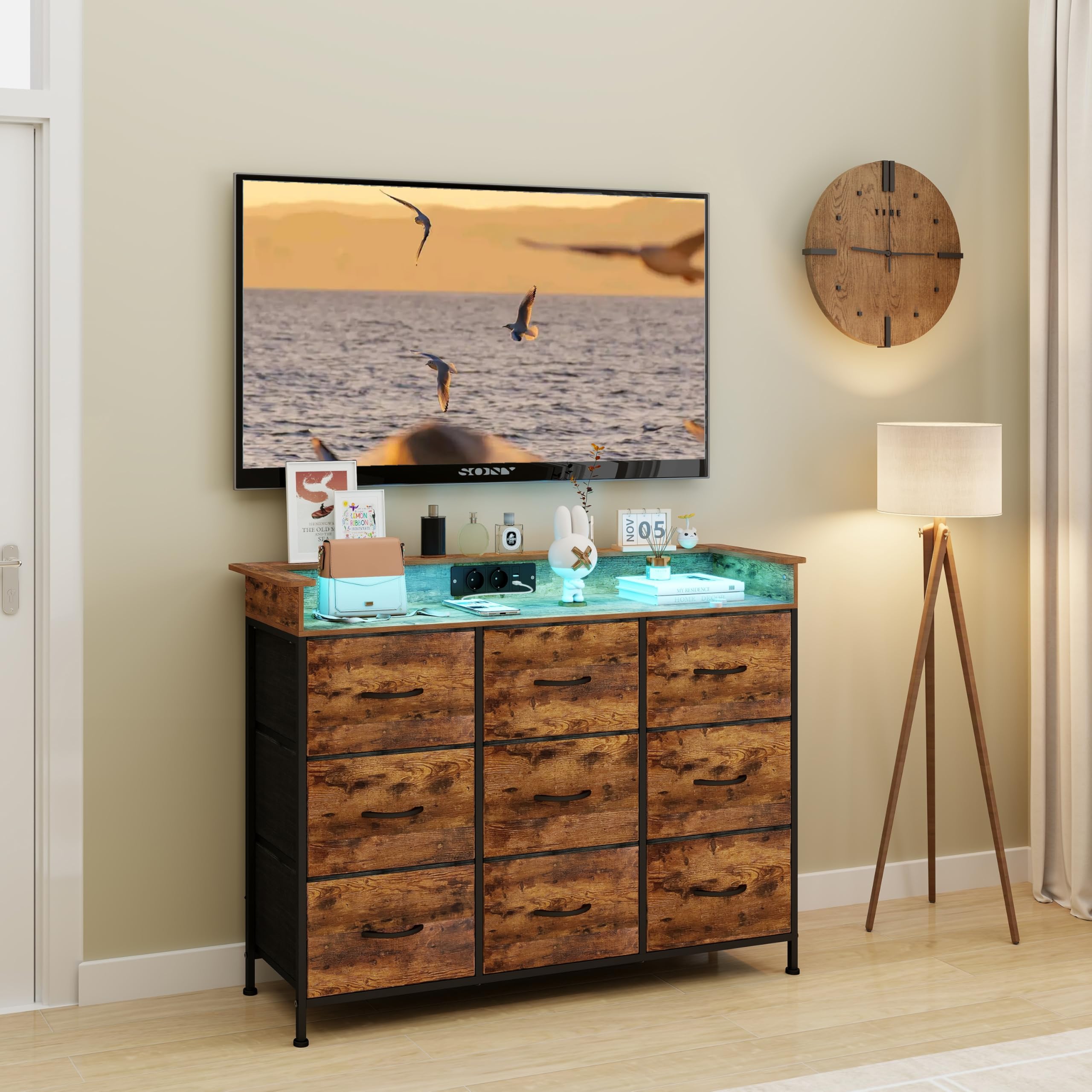 VEDECASA Kommode mit 9 Stoffschubladen und LED-Beleuchtung,2 USB-Ports & 2 AC-Steckdosen,Sideboard mit Holzplatte, Metallrahmen, 9 Schubladen kommode für Schlafzimmer, Wohnzimmer, Braun