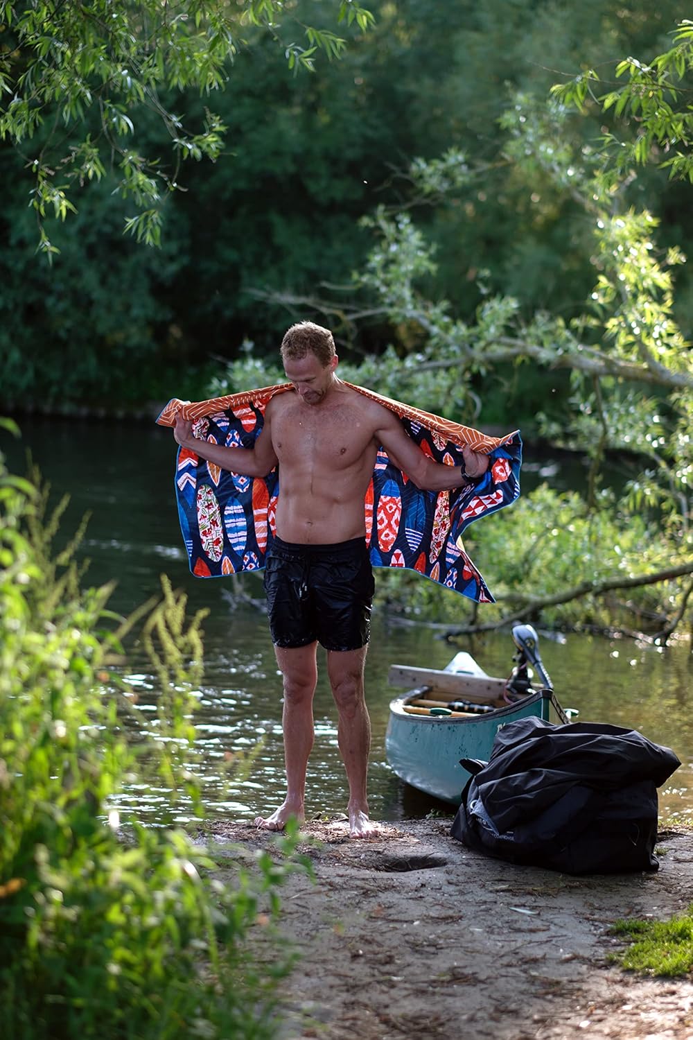 Lifeventure Recycled SoftFibre Travel Towel — Compact, Lightweight Quick-Dry Sports & Beach Towel, Sand-Free Design, Giant (Surfboards)