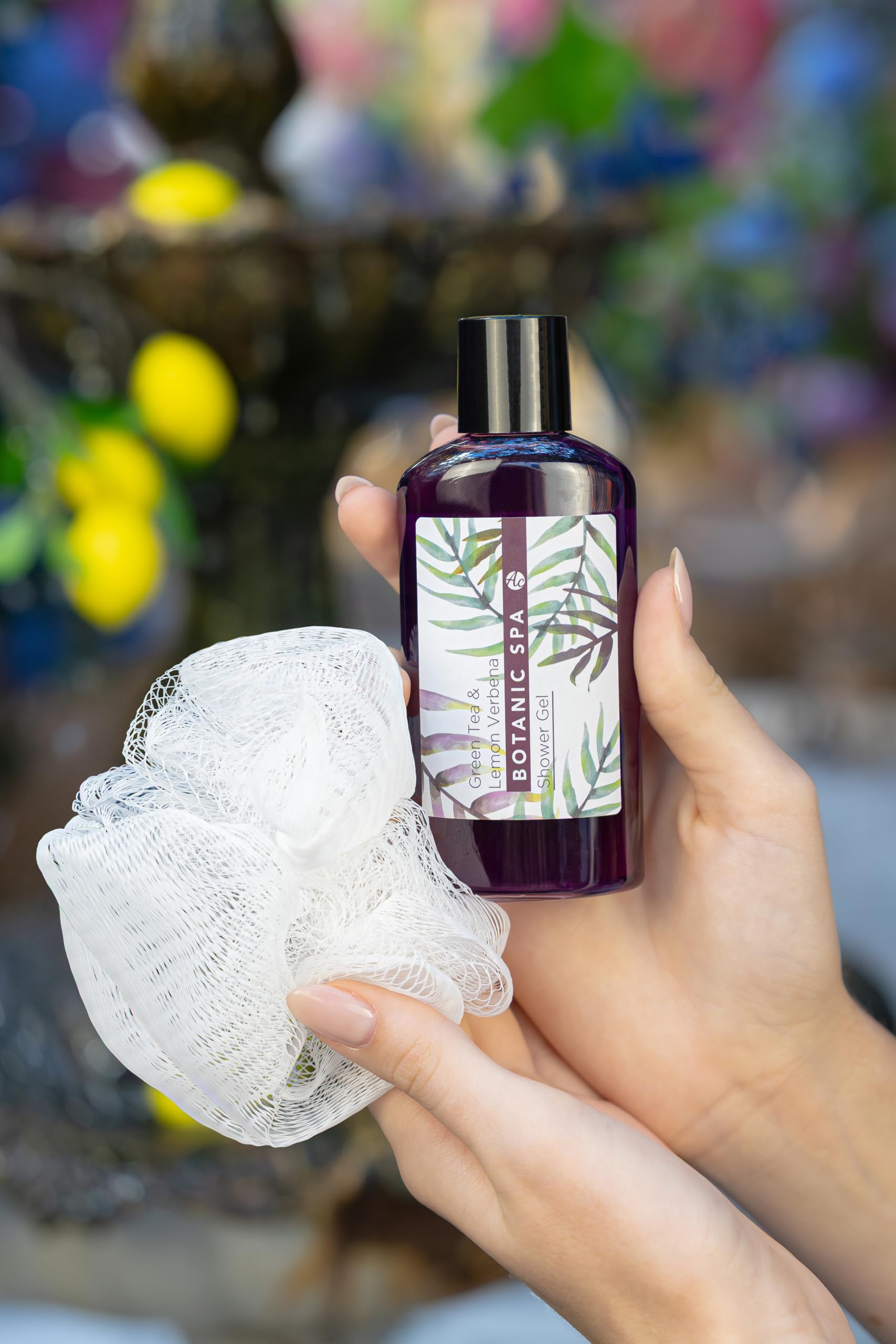 Accentra - Set de bain femme Botanic SPA dans corbeille - Kit soins 4 pcs avec gel douche, sel de bain, lotion pour corps & éponge maillée - Ensemble cadeau Wellness pour anniversaire, Saint-Valentin