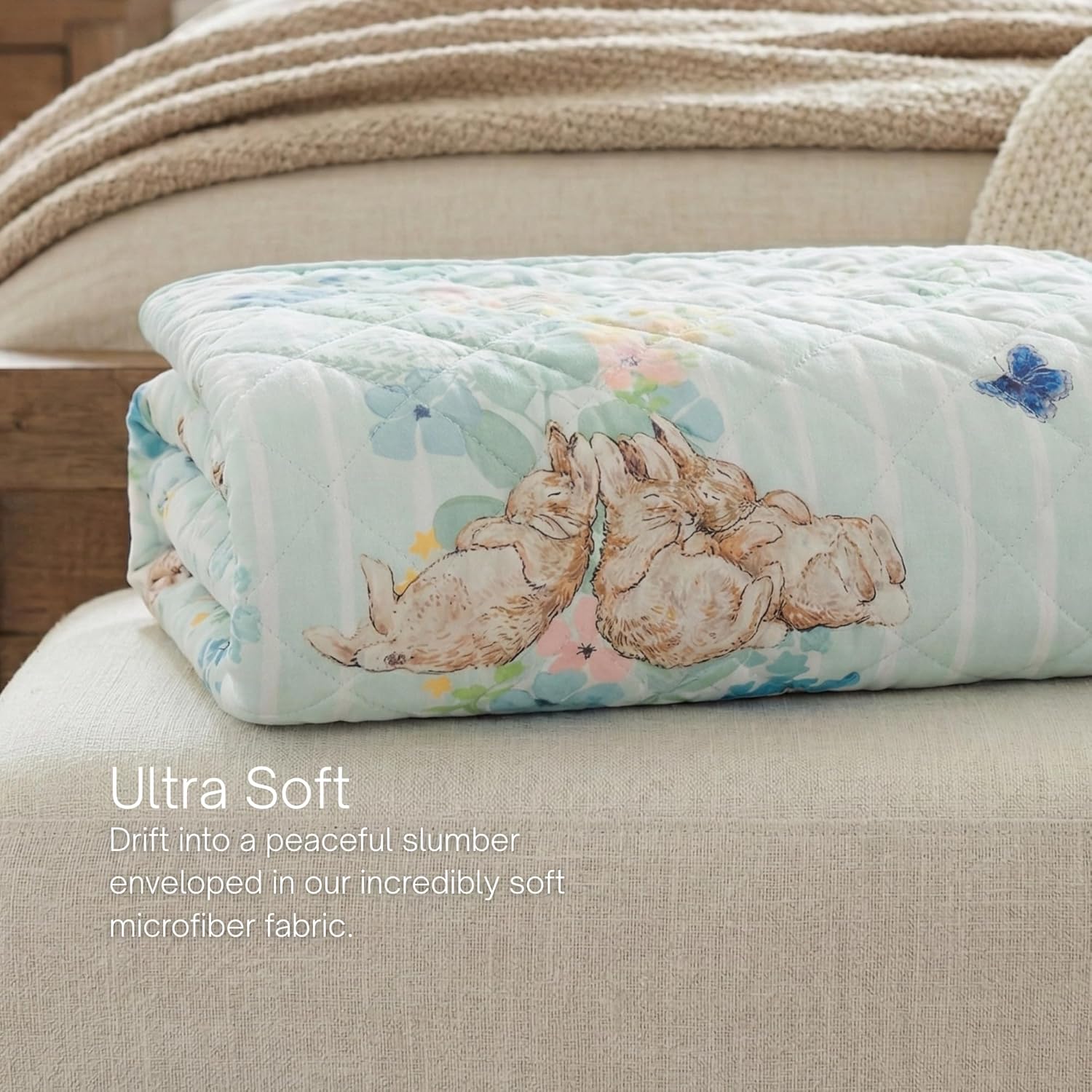 Peter Rabbit Bedding Twin Quilt & Sham Set – Spring Bedding, Ultra Soft Lightweight Reversible Quilt for All-Season Comfort, (100% Officially Licensed Product) by Franco Collectibles | Lightweight, All Season, Durable, Officially Licensed