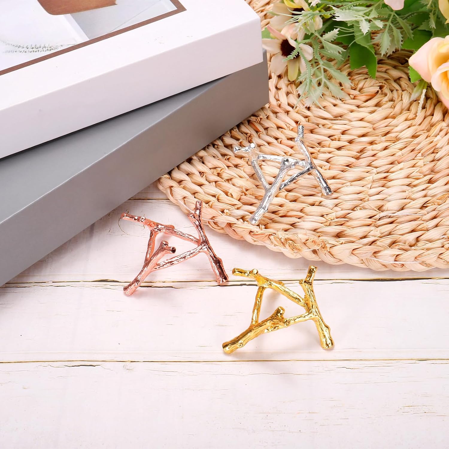 MECCANIXITY Alloy Crystal Ball Display Holder Egg Sphere Stand Gold Modern Simplicity for Home Decoration