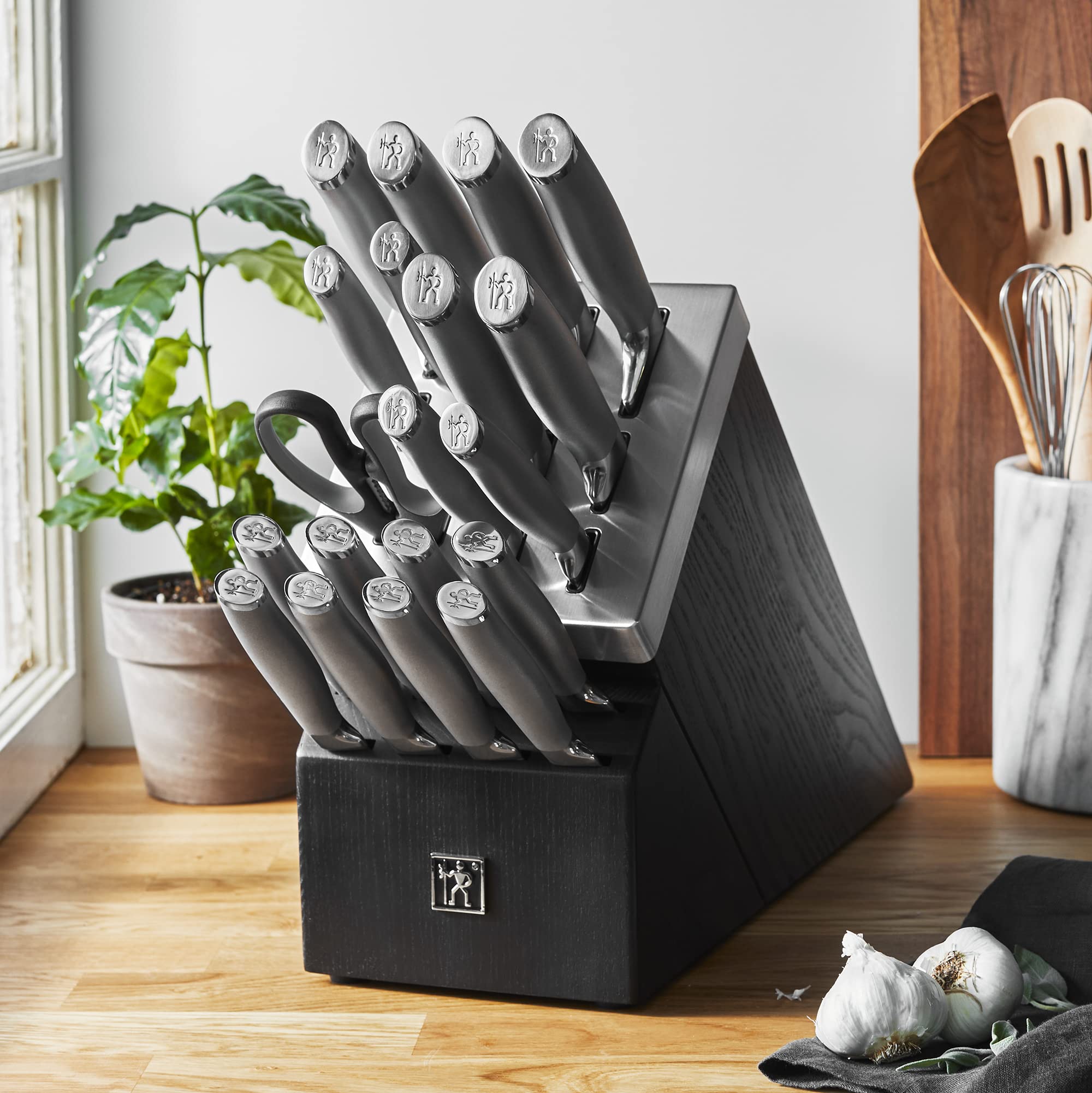 モダニストキュイジーヌ Amazon.com: HENCKELS Modernist 20-Piece Self-Sharpening