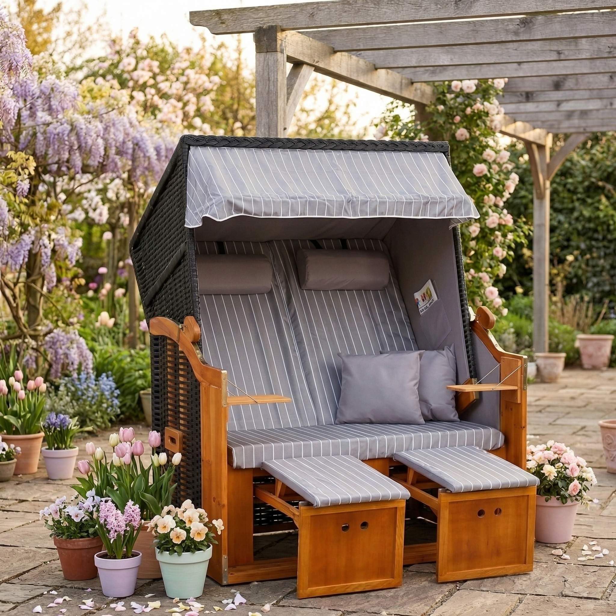 MR. DEKO Chaise de Plage en polyéthylène tressé avec 4 Coussins de Plage et 4 Coussins en Bois Dur et rotin synthétique pour Jardin, terrasse Motif Royal Gris.