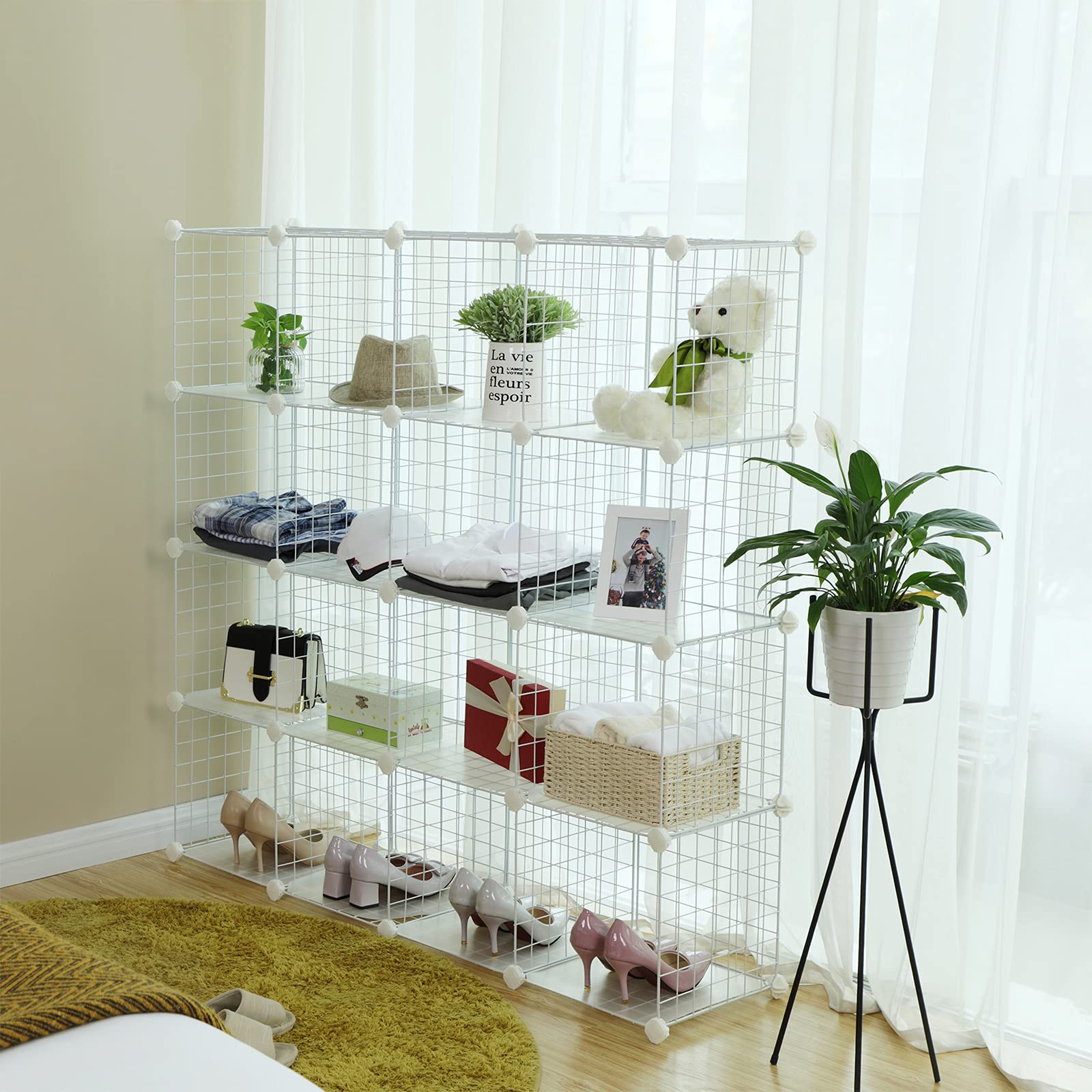 SONGMICS Meuble de Rangement à 16 Cubes, Étagère Modulable en Fil Métallique, avec Supports de Fond, pour Chaussures, Livres, Jouets, Vêtements, Salle de Bain, Salon, 31 x 123 x 123 cm, Blanc LPI44W