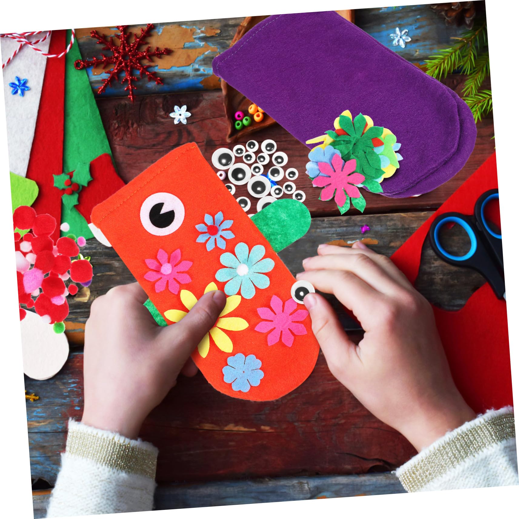 Kit per Marionette da Mano in con Occhi Pompom Colorati per Racconti e Gioco di Ruolo DIY con Accessori per Burattini Animali Cartoon Facile da Usare per Tutti
