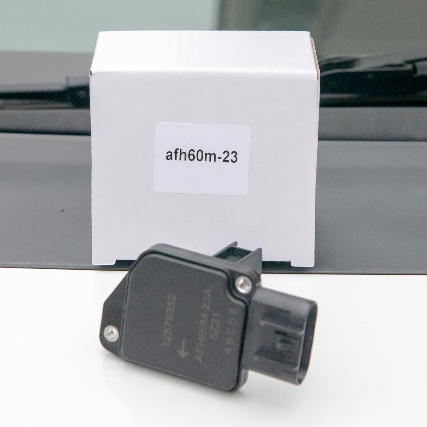 AFH60M-23A 12579352 MAF Mass Air Flow Sensor Compatible for Chevy Colorado 3.5L 2.8L 2004-06 Compatible for Malibu 2.2L 04-07 Compatible for Gmc Canyon 2.8L 3.5L 3.7L 2004#2131585