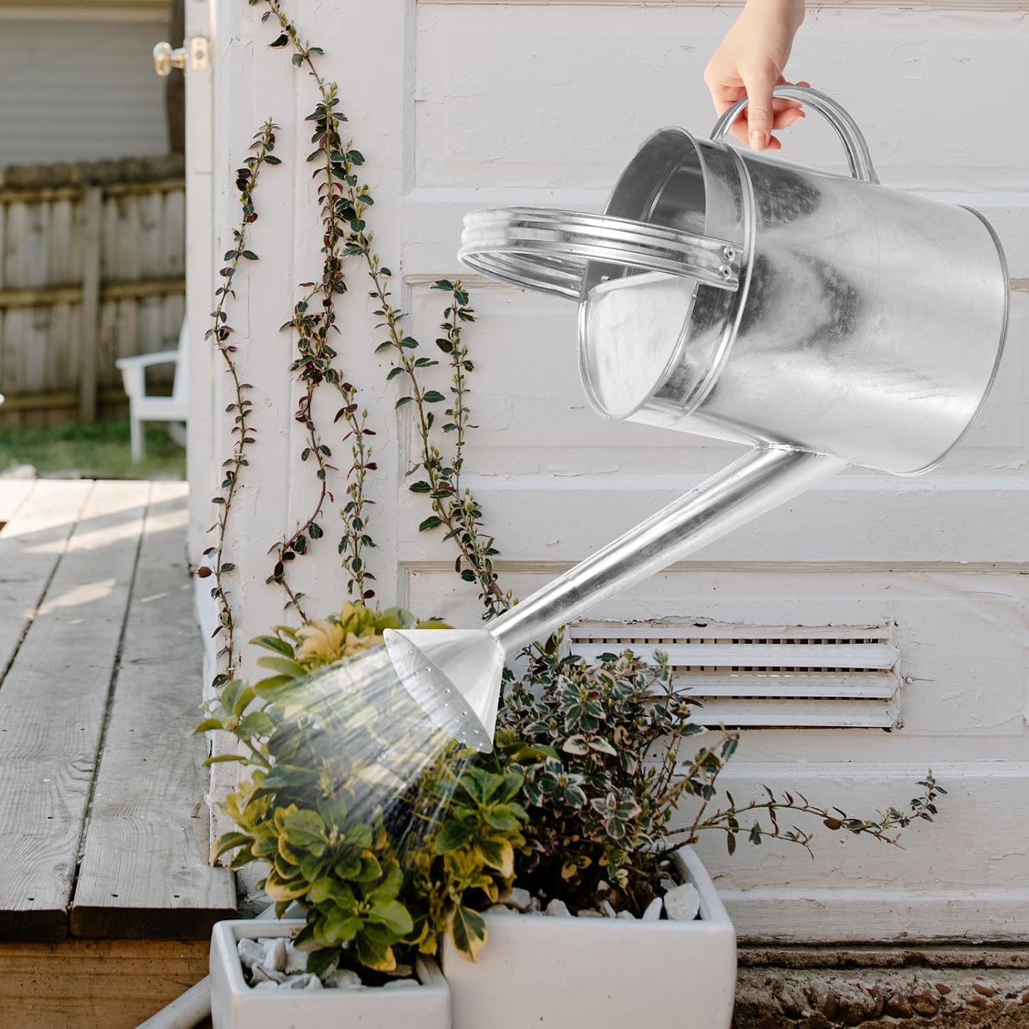 Thickened Iron Watering Can with Long Spout and Replacement Nozzle 5l Garden Watering Bucket for Flowers and Indoor Outdoor Plants